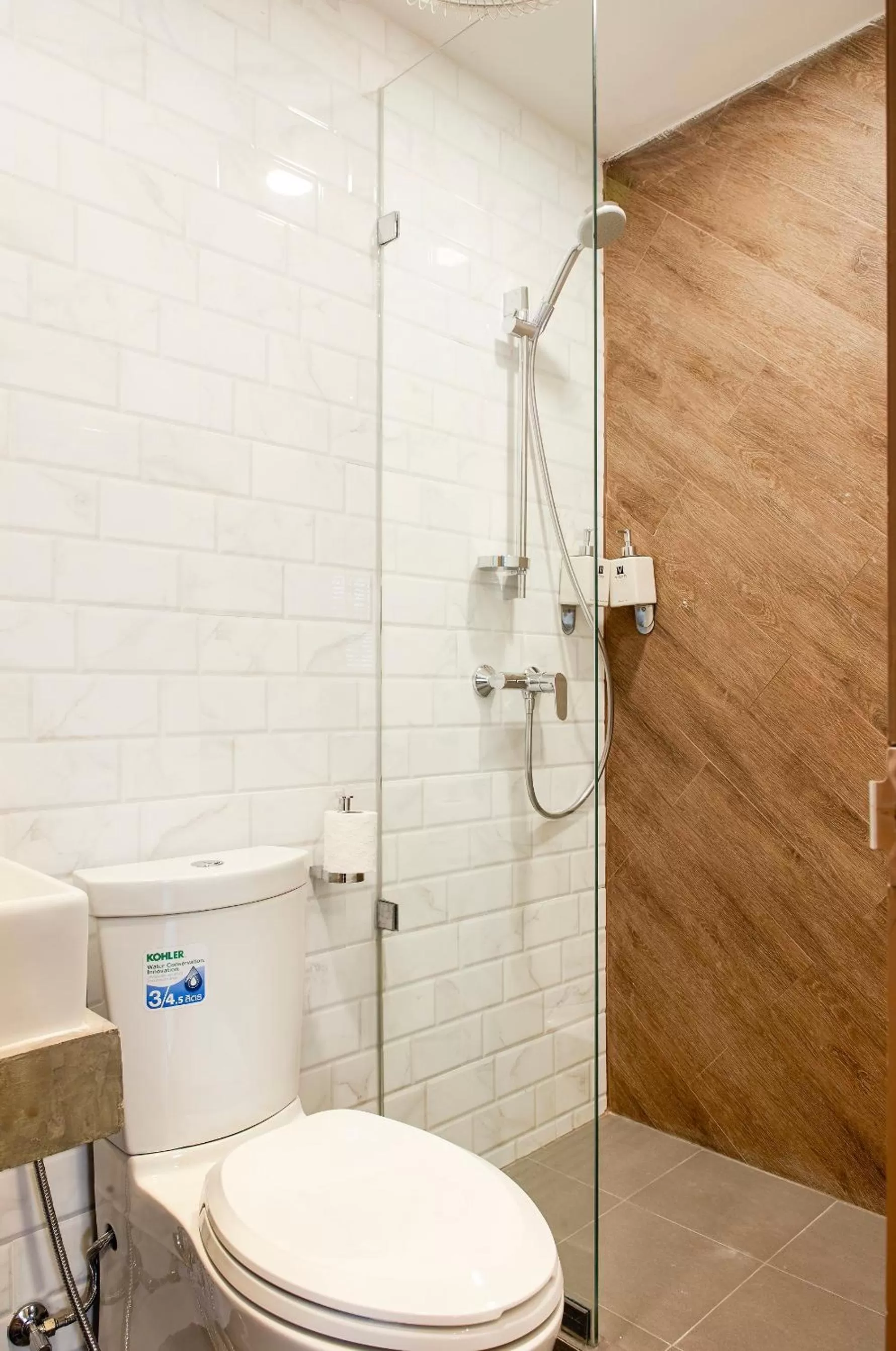 Bathroom in Vann Hua Hin Resort