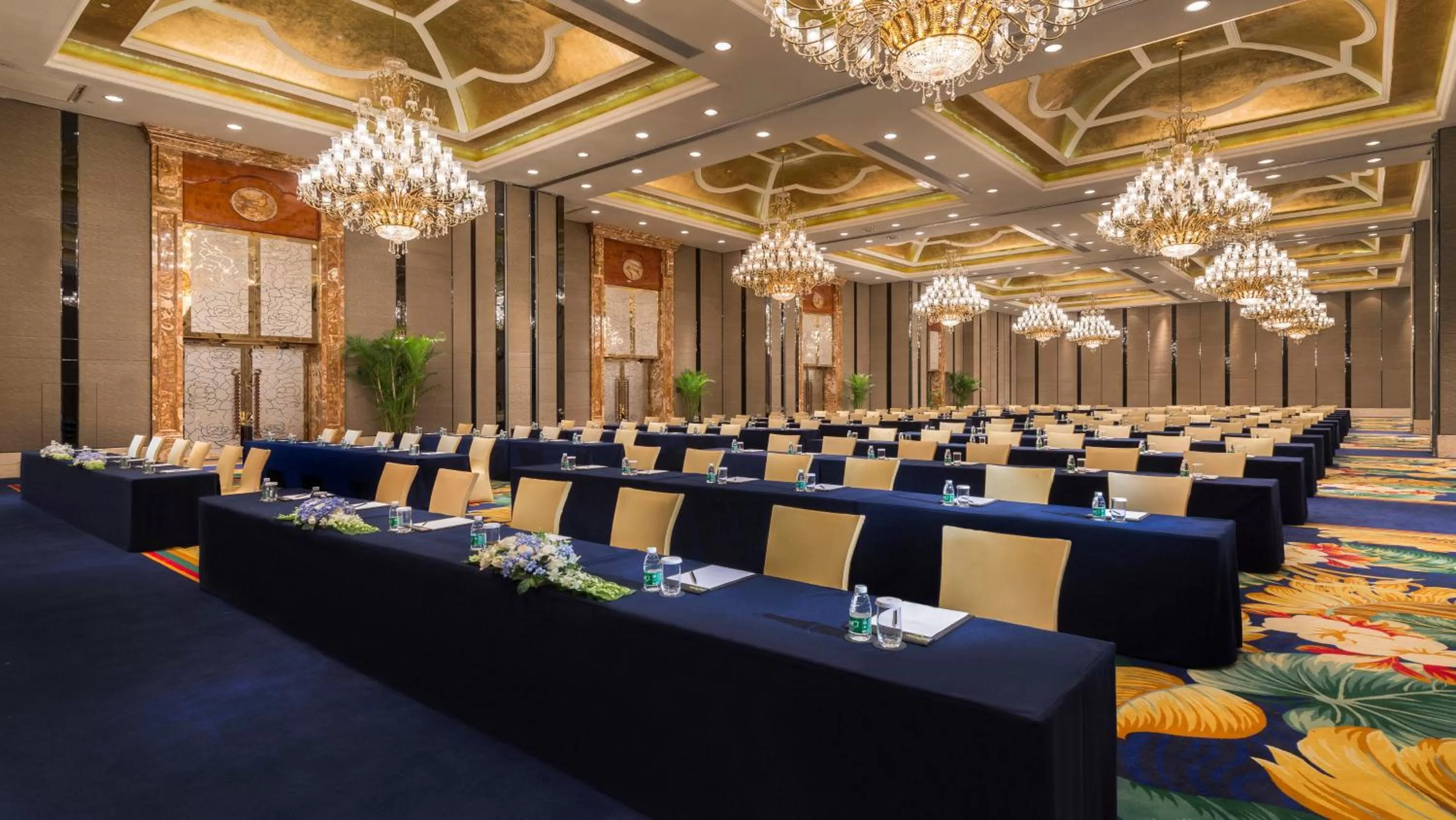 Banquet/Function facilities in InterContinental Chengdu Global Center by IHG