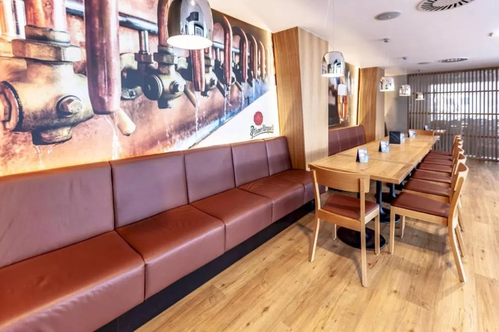 Lounge/Bar in STEELHOUSE Hotel