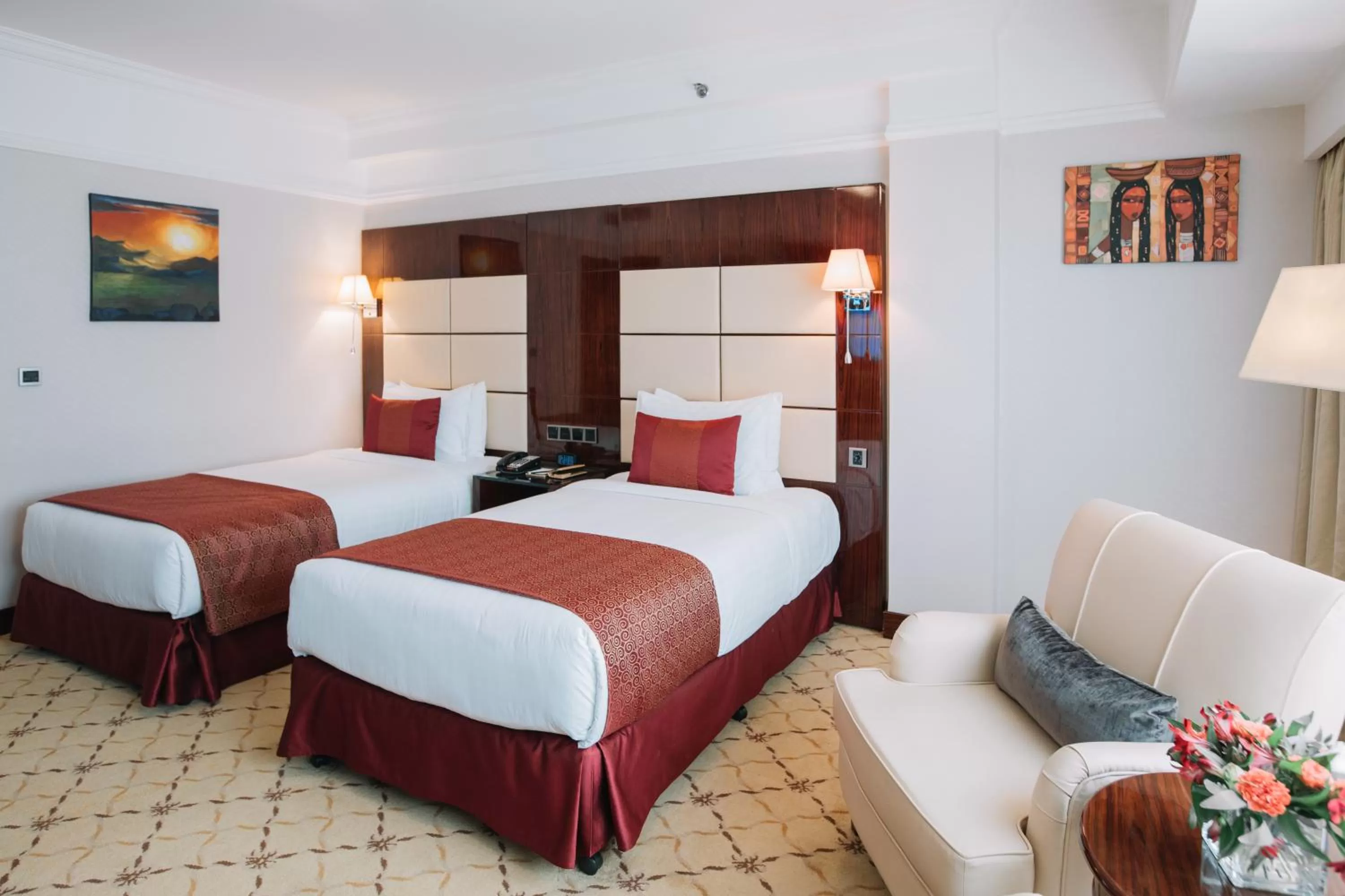 Bedroom, Bed in Golden Tulip Addis Ababa