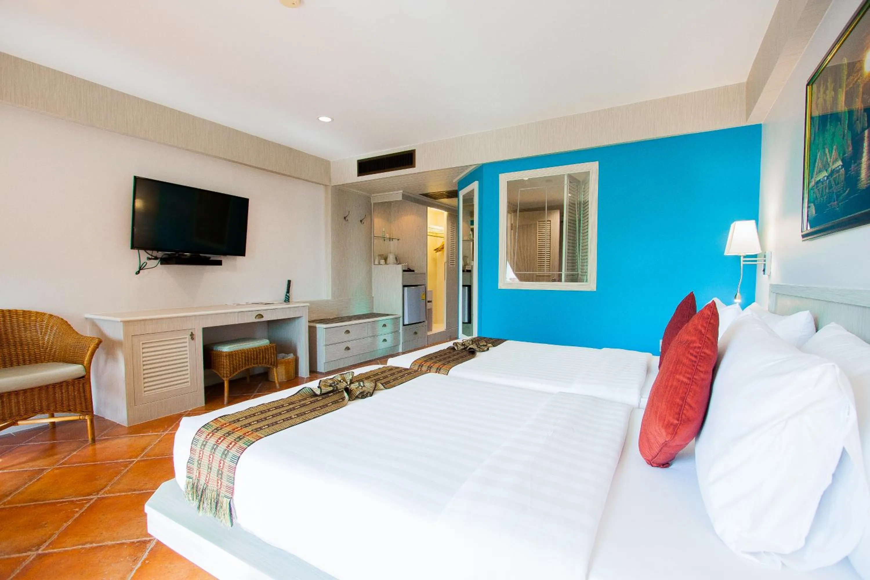 Bed in Karon Sea Sands Resort-SHA PLUS