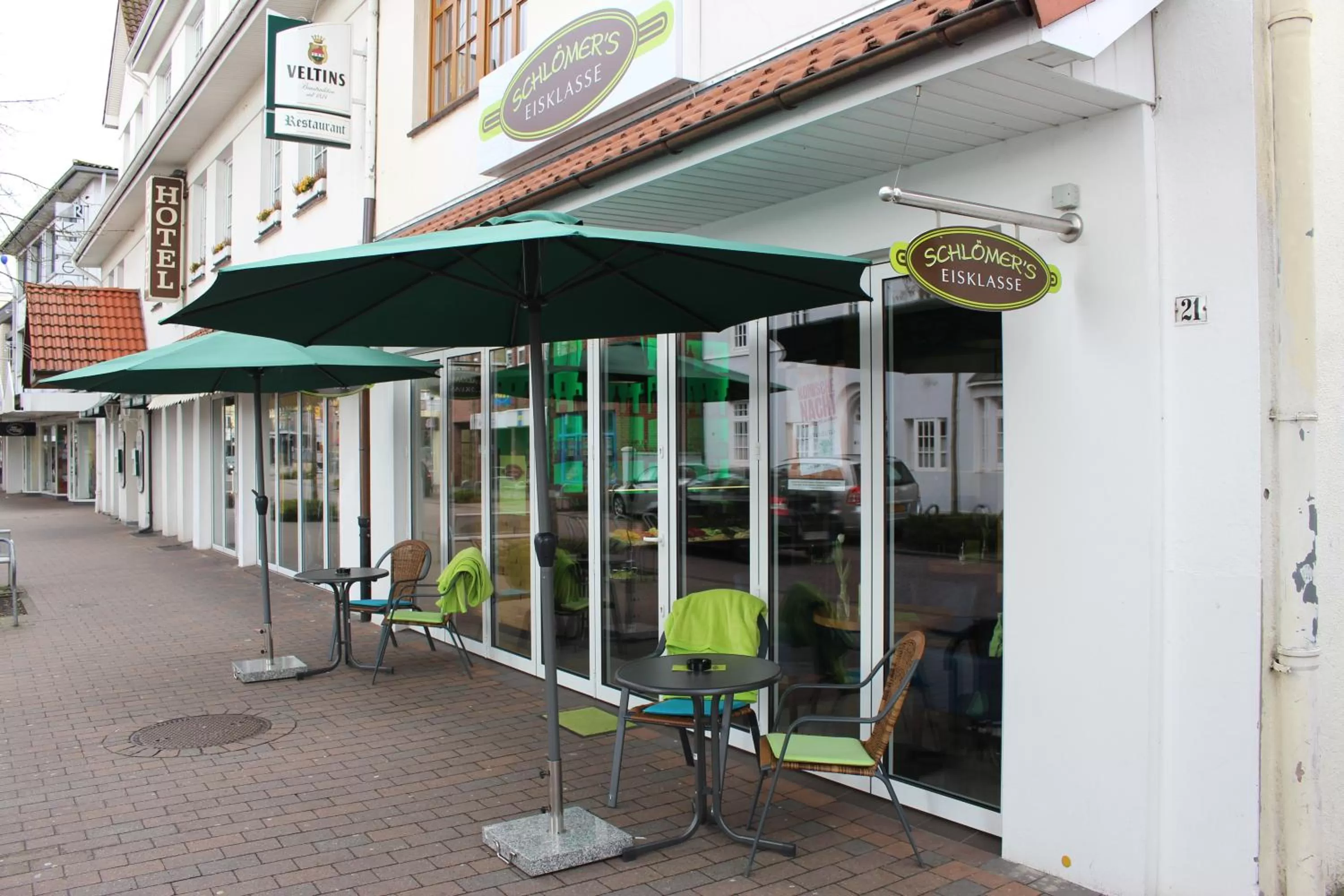 Food and drinks in Hotel Schlömer