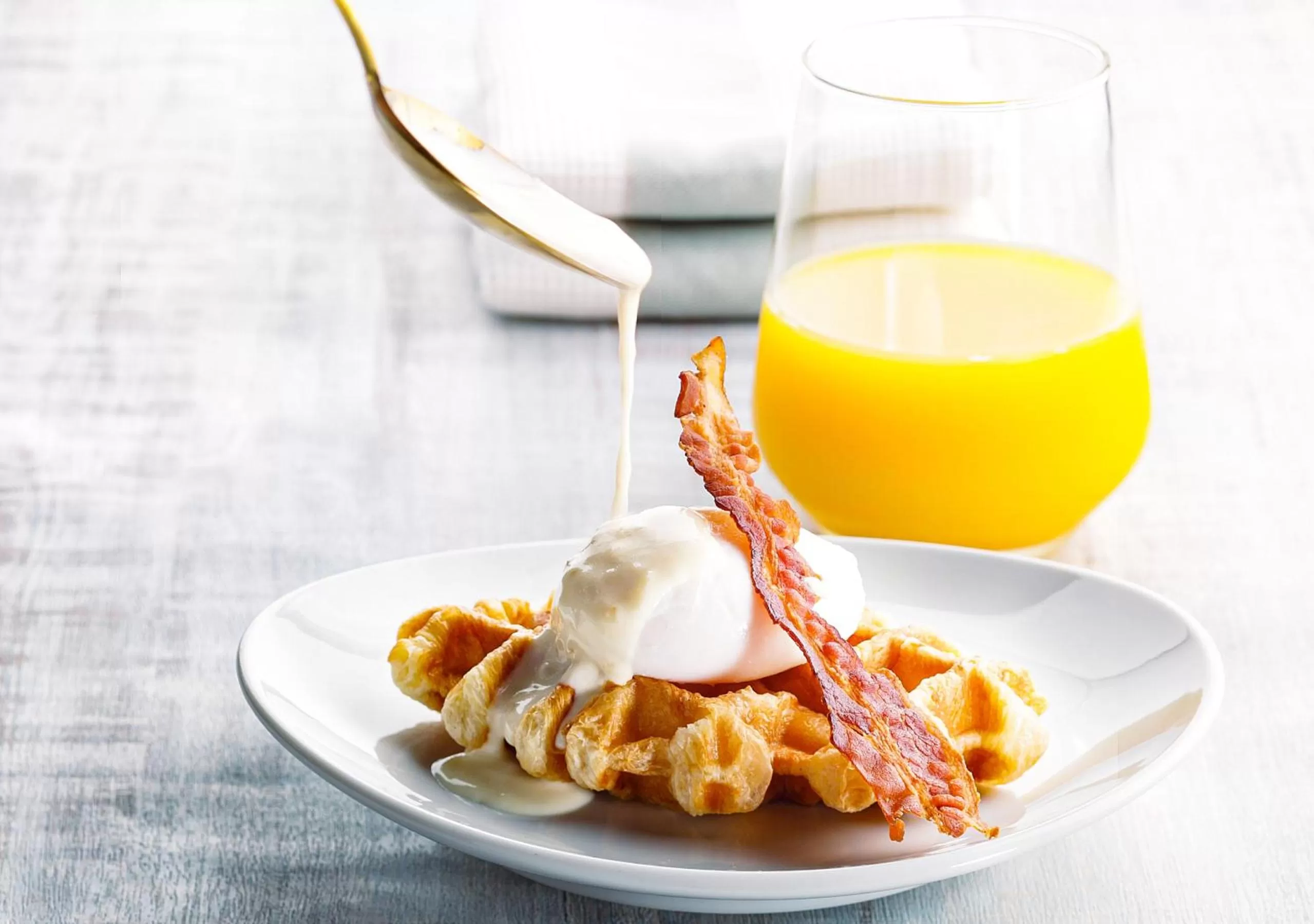 Restaurant/places to eat in Oriental Hotel Fukuoka Hakata Station