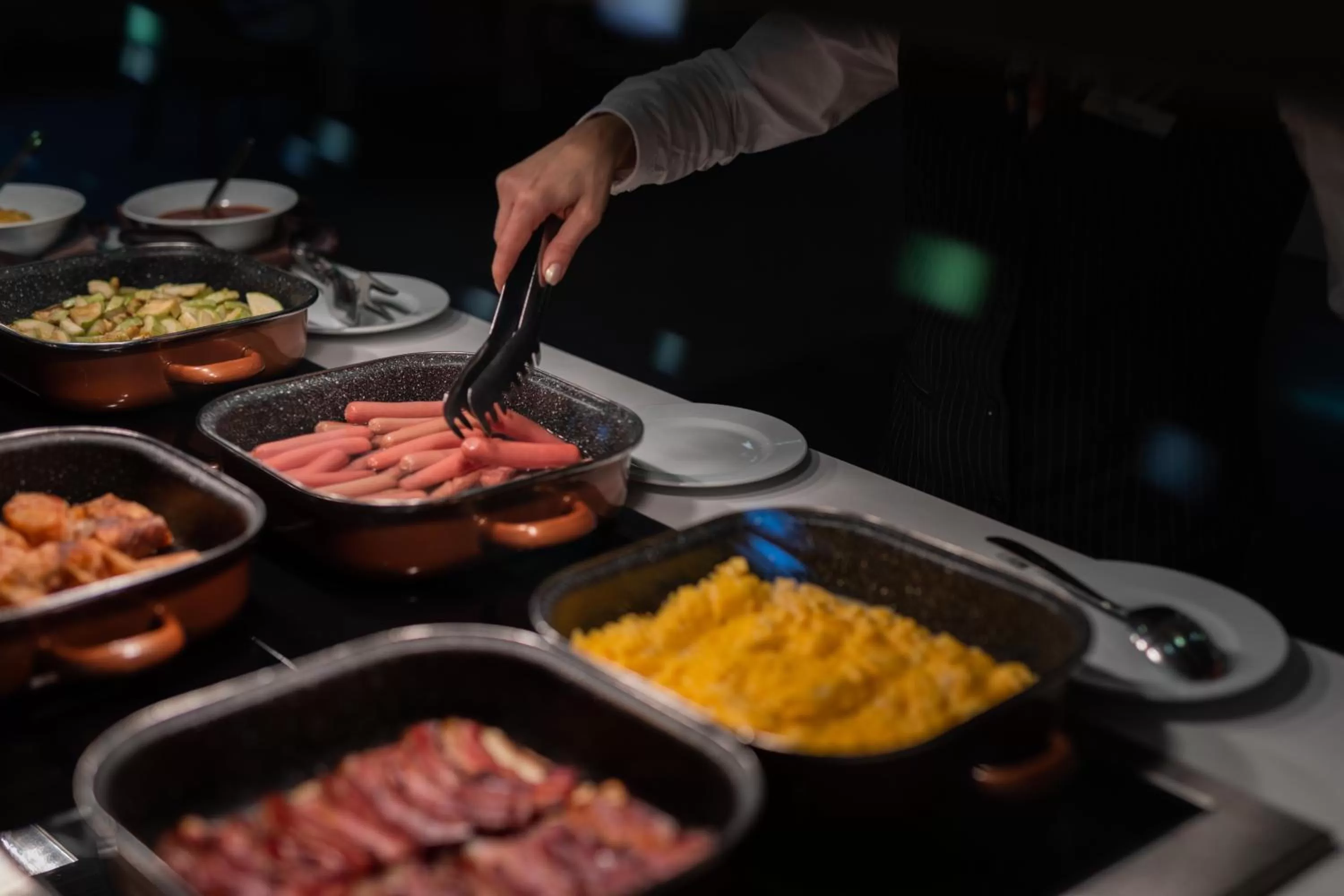 Buffet breakfast in Hotel M