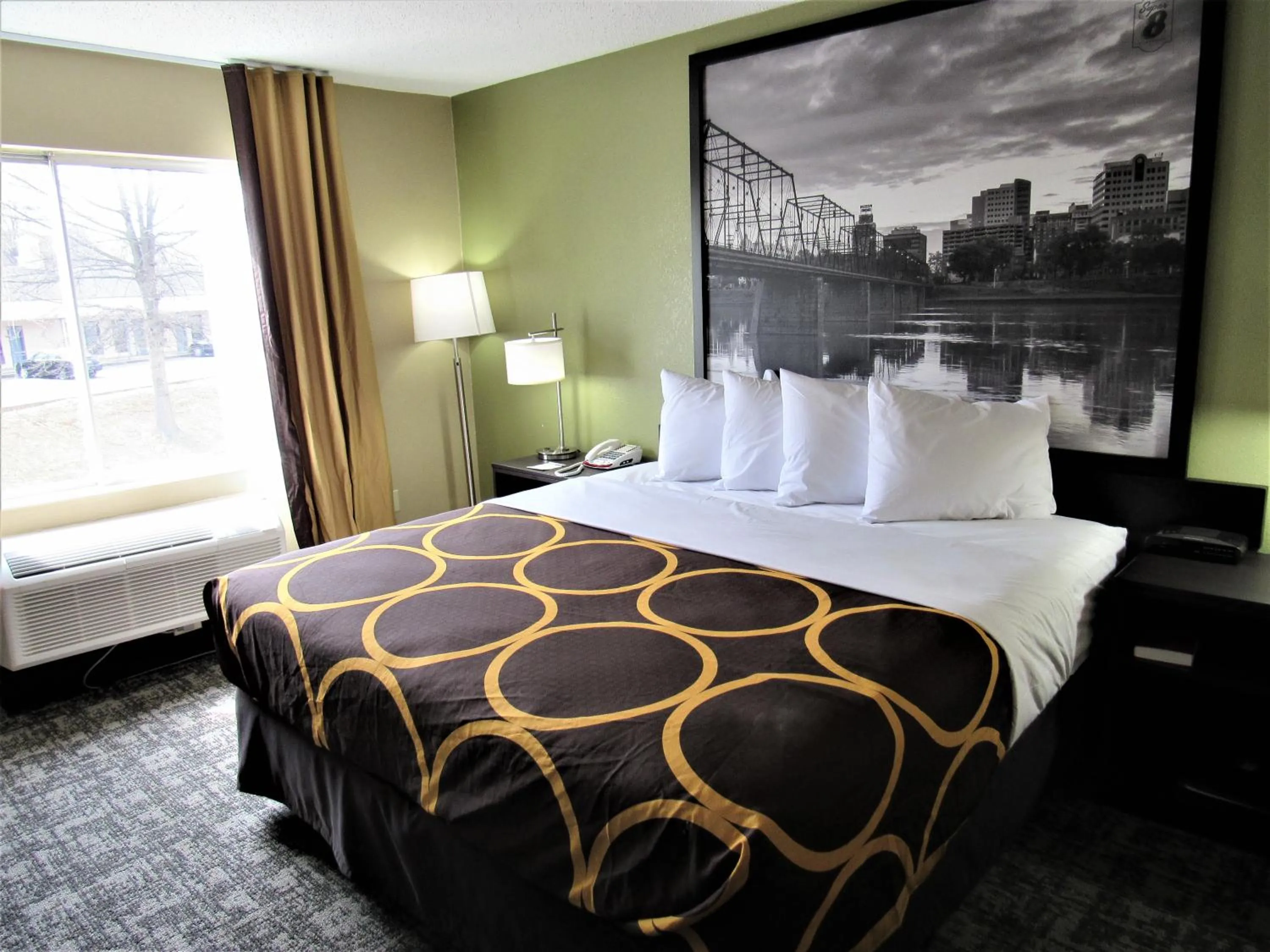 Bed in Super 8 by Wyndham New Cumberland