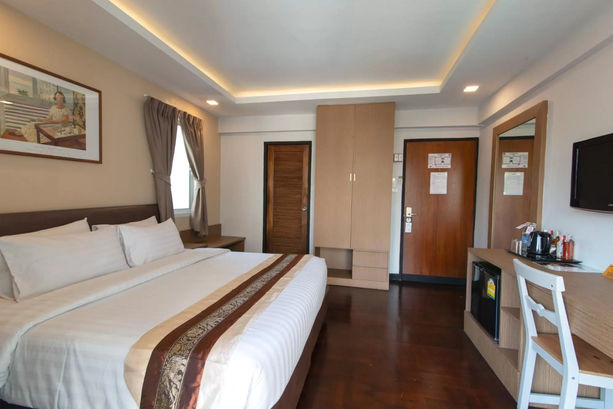 Bed in Stable Lodge - SHA Certified