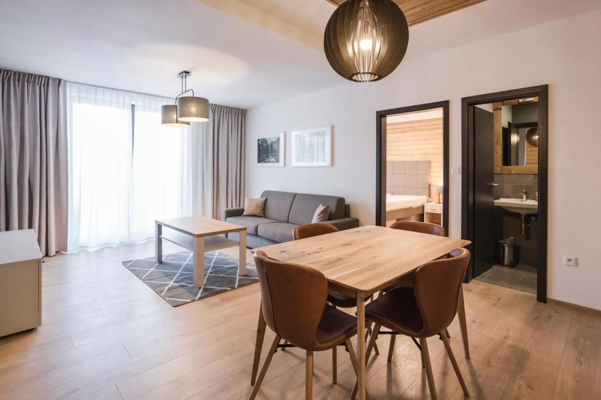 Living room in ARIETES MARMONT Resort