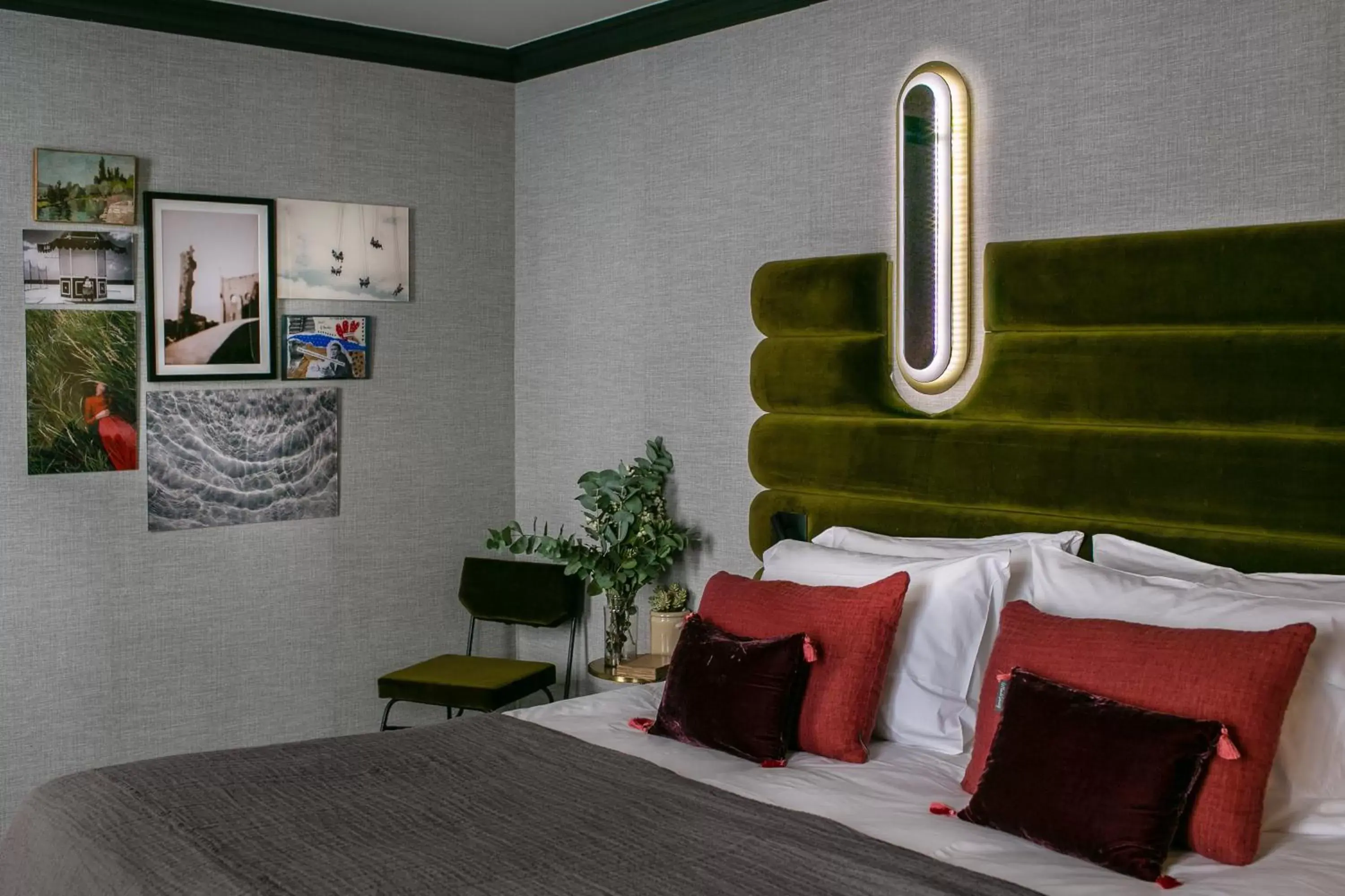 Deluxe Triple Room in La Planque Hotel Deluxe Triple Room in La Planque Hotel