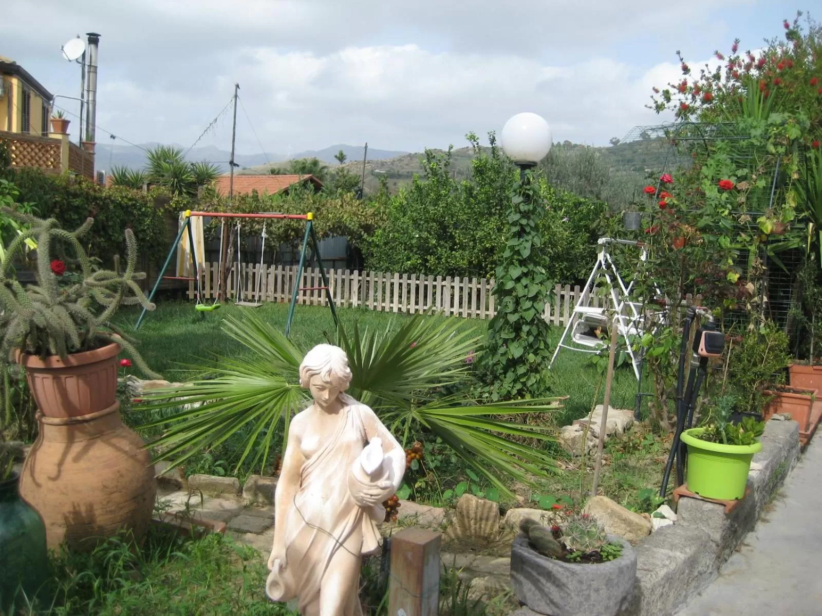 Garden in Oasi del Lago