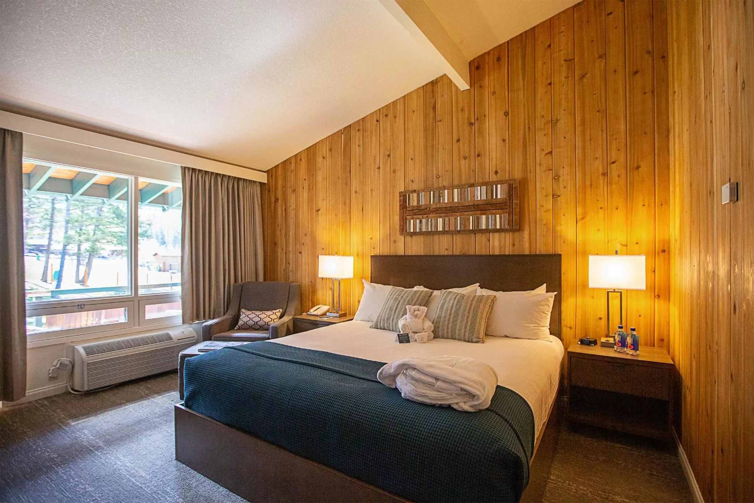 Bed in Fairmont Hot Springs Resort