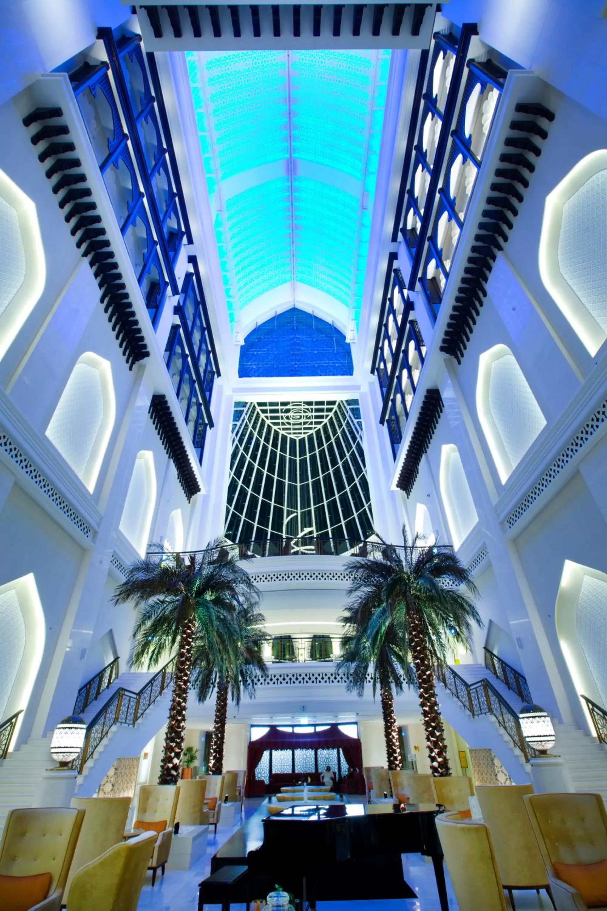 Night in Bab Al Qasr Hotel