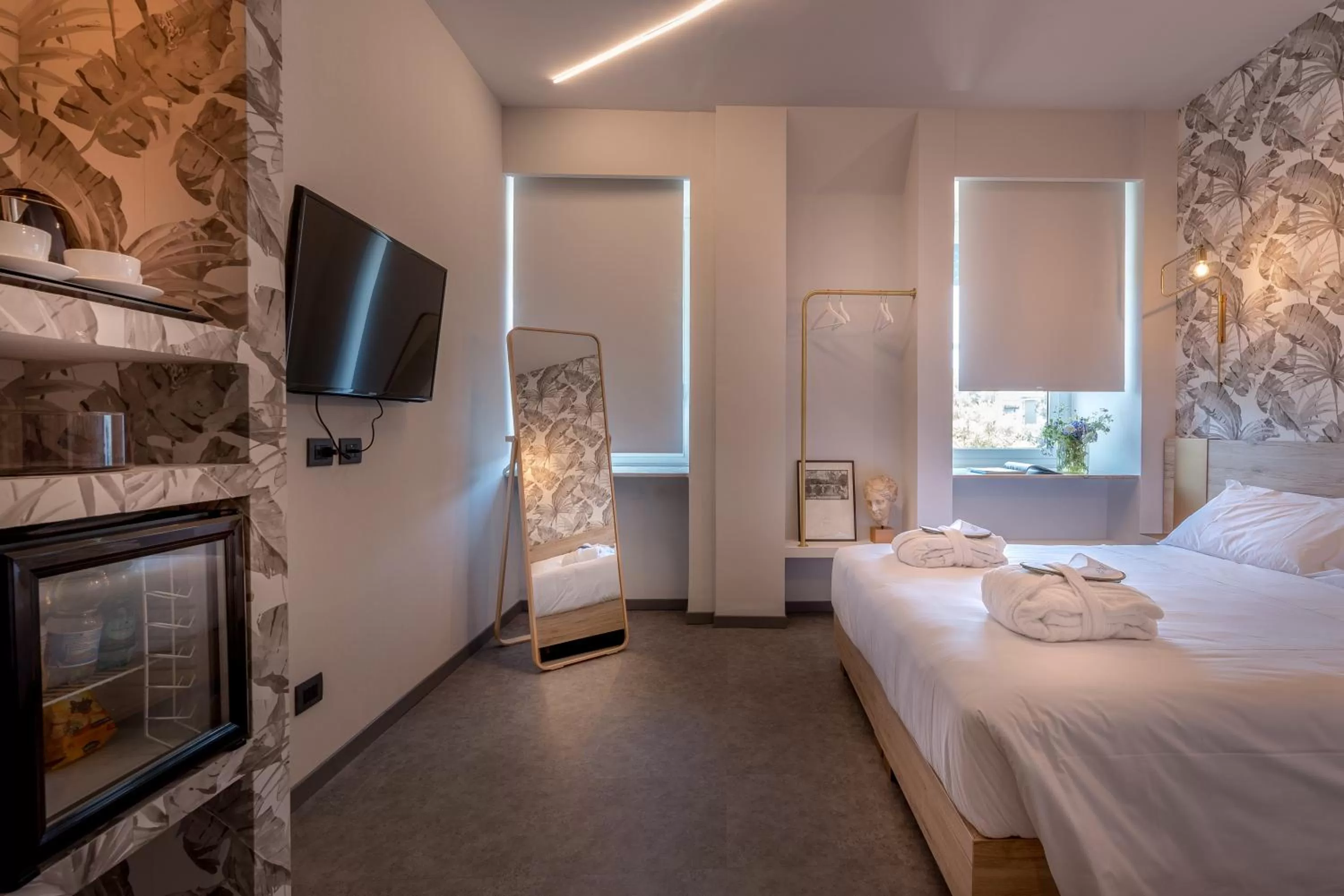 Photo of the whole room, Bed in Hotel Villa Eur