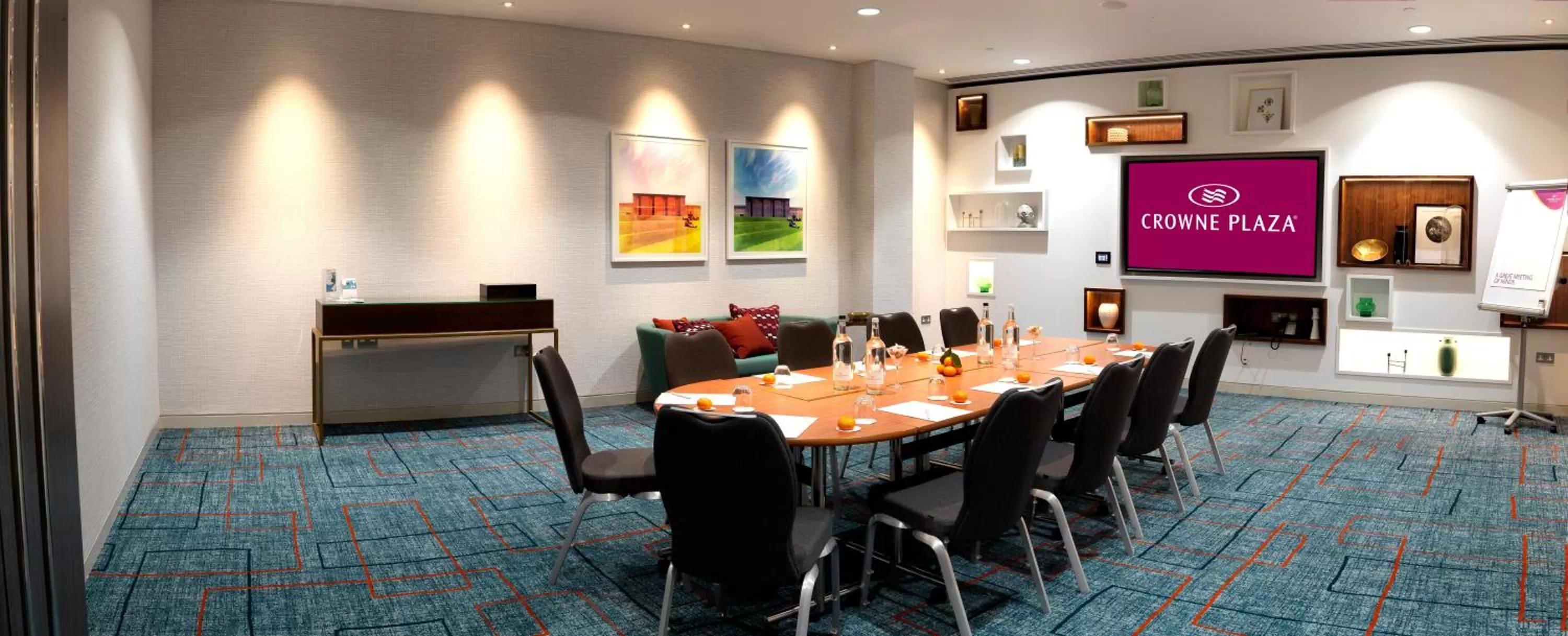 Meeting/conference room in Crowne Plaza London Kings Cross by IHG