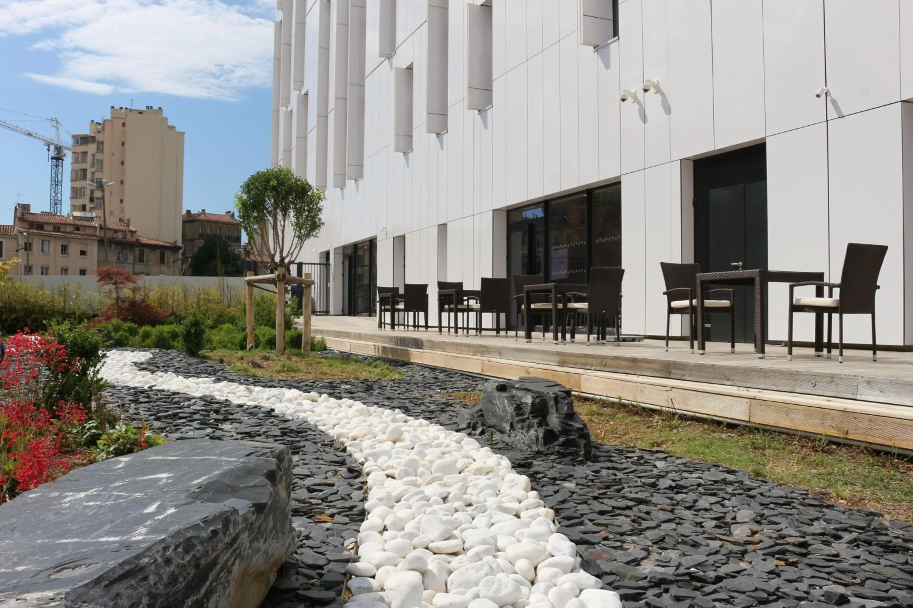 Garden in Toyoko INN Marseille Saint Charles