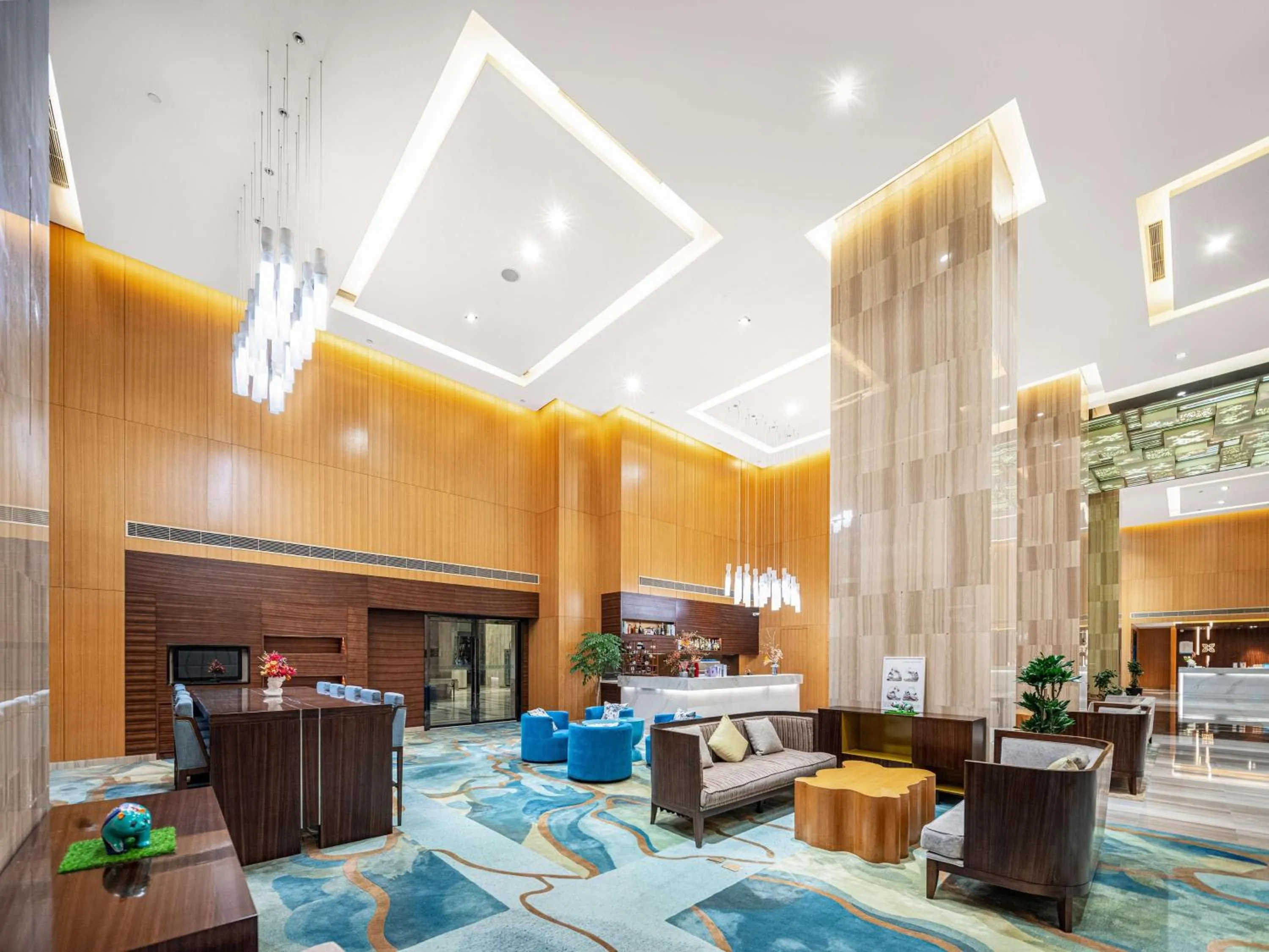 Lobby or reception in Hilton Garden Inn Chengdu Huayang