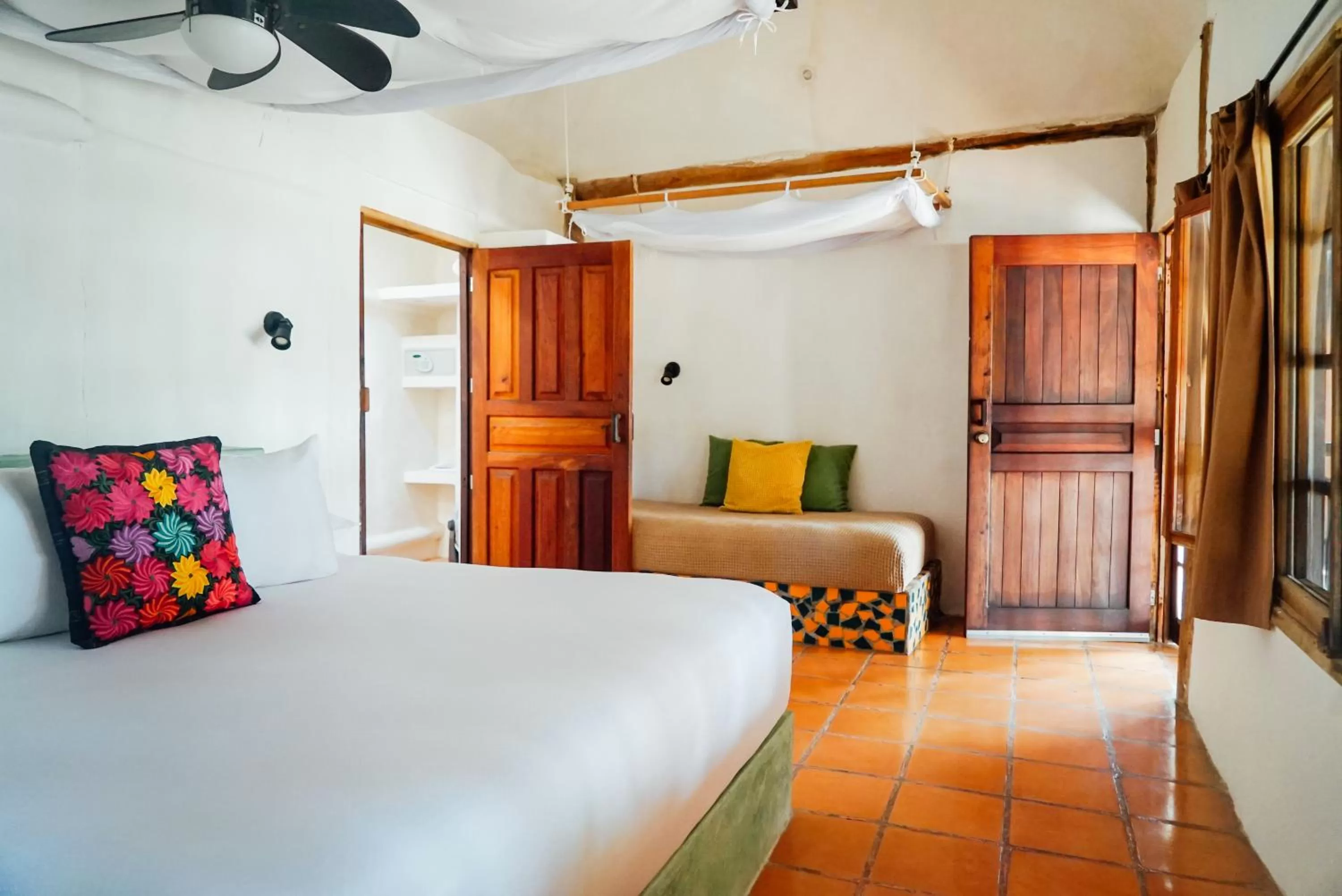 Photo of the whole room, Bed in Zamas Hotel