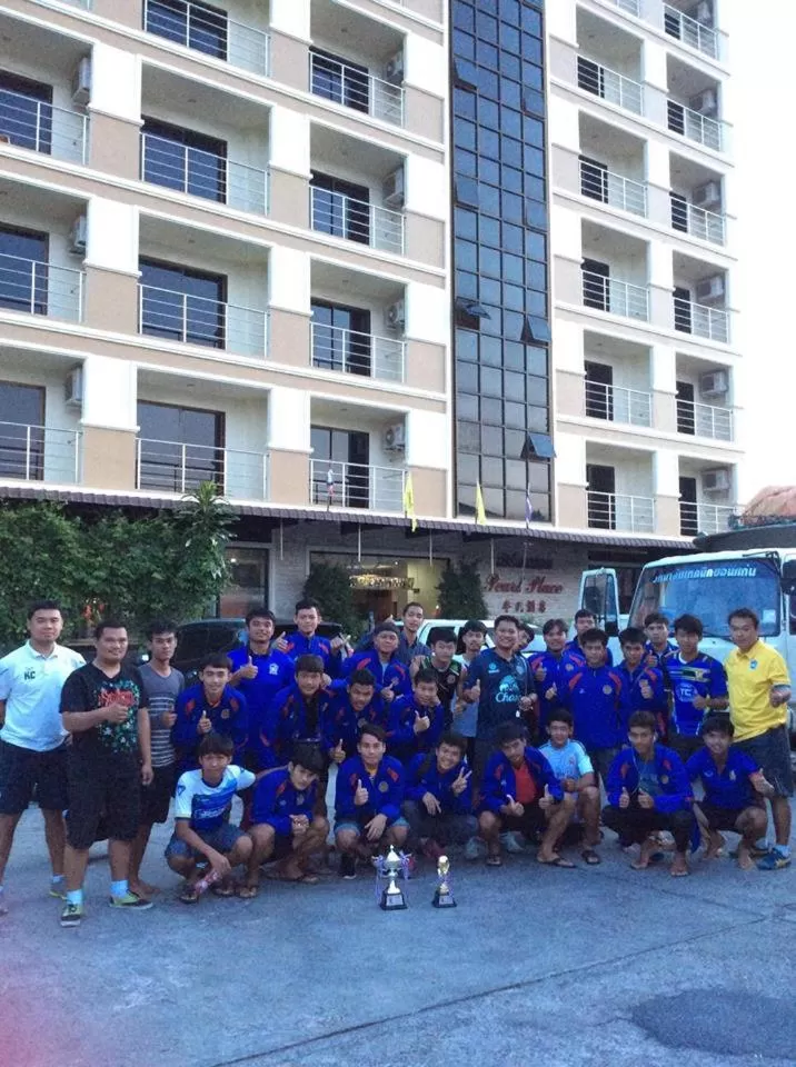 People in Pearl Place Hotel