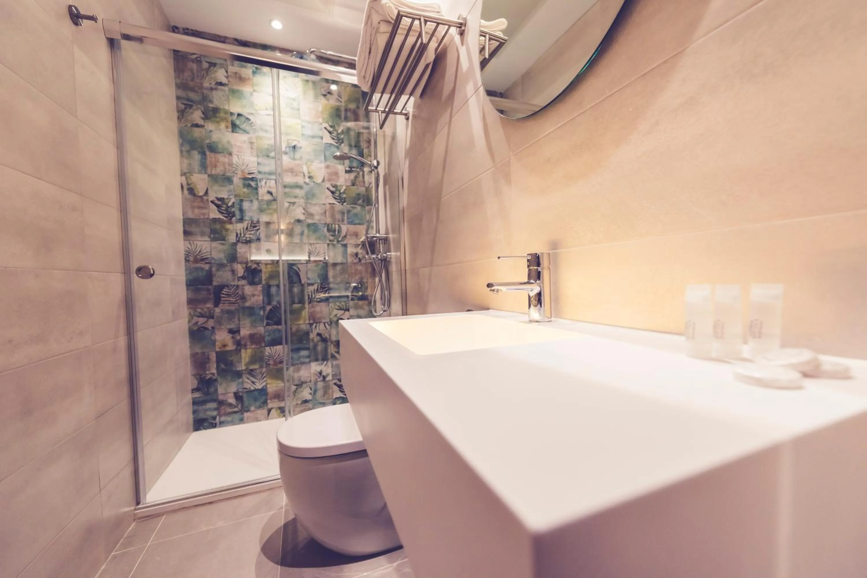 Bathroom in Hostal Marlasca