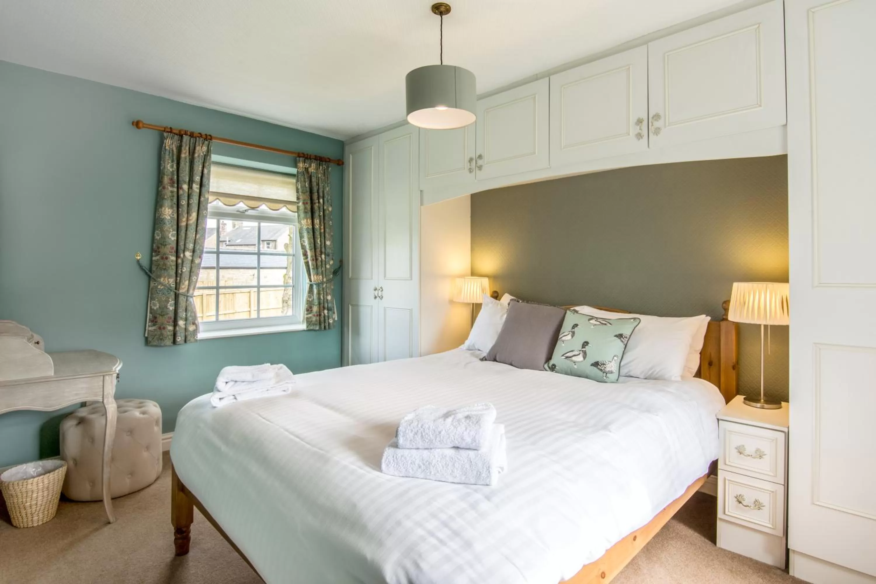 Bedroom, Bed in The Old Hall Inn