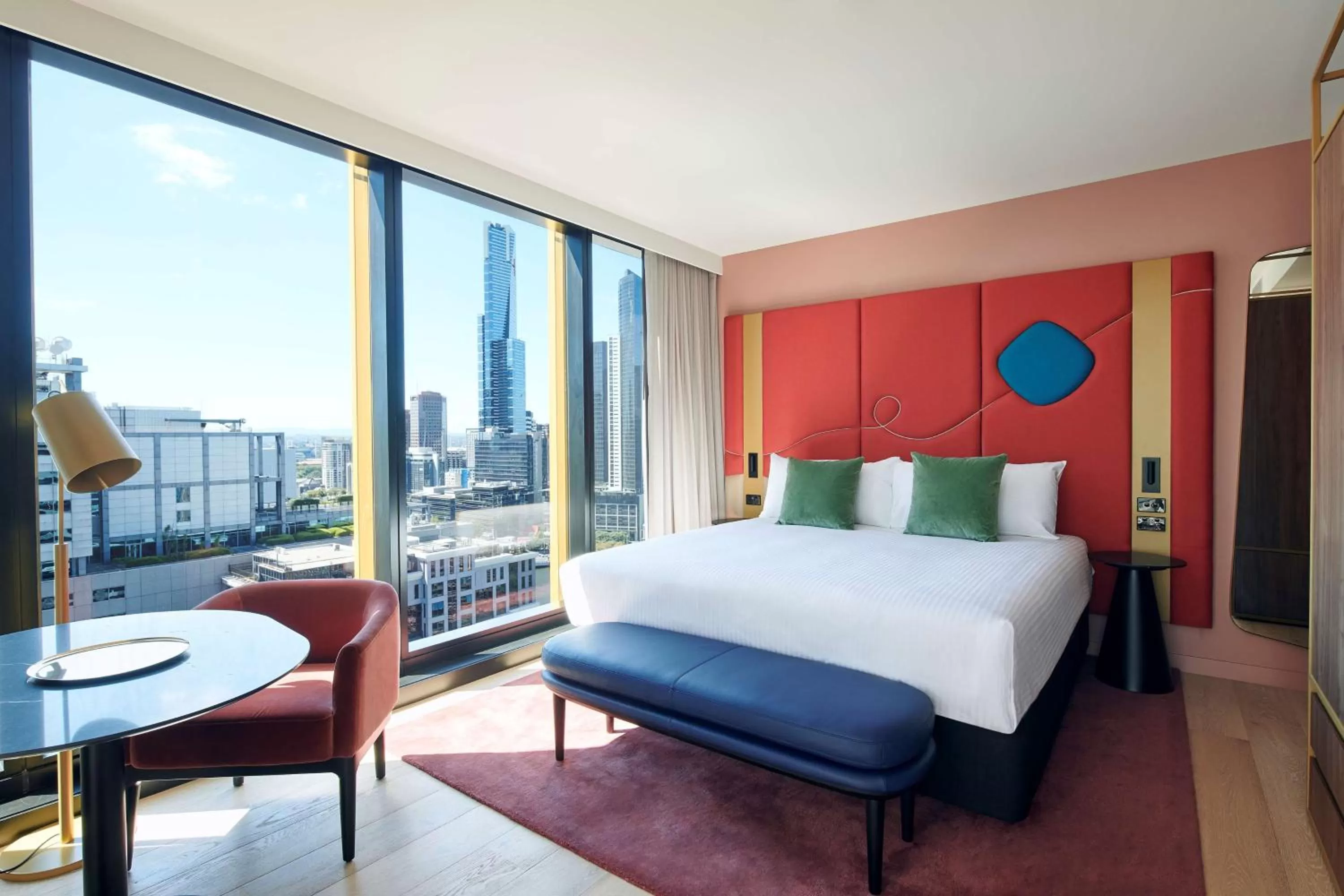 Bedroom, Bed in Quincy Hotel Melbourne