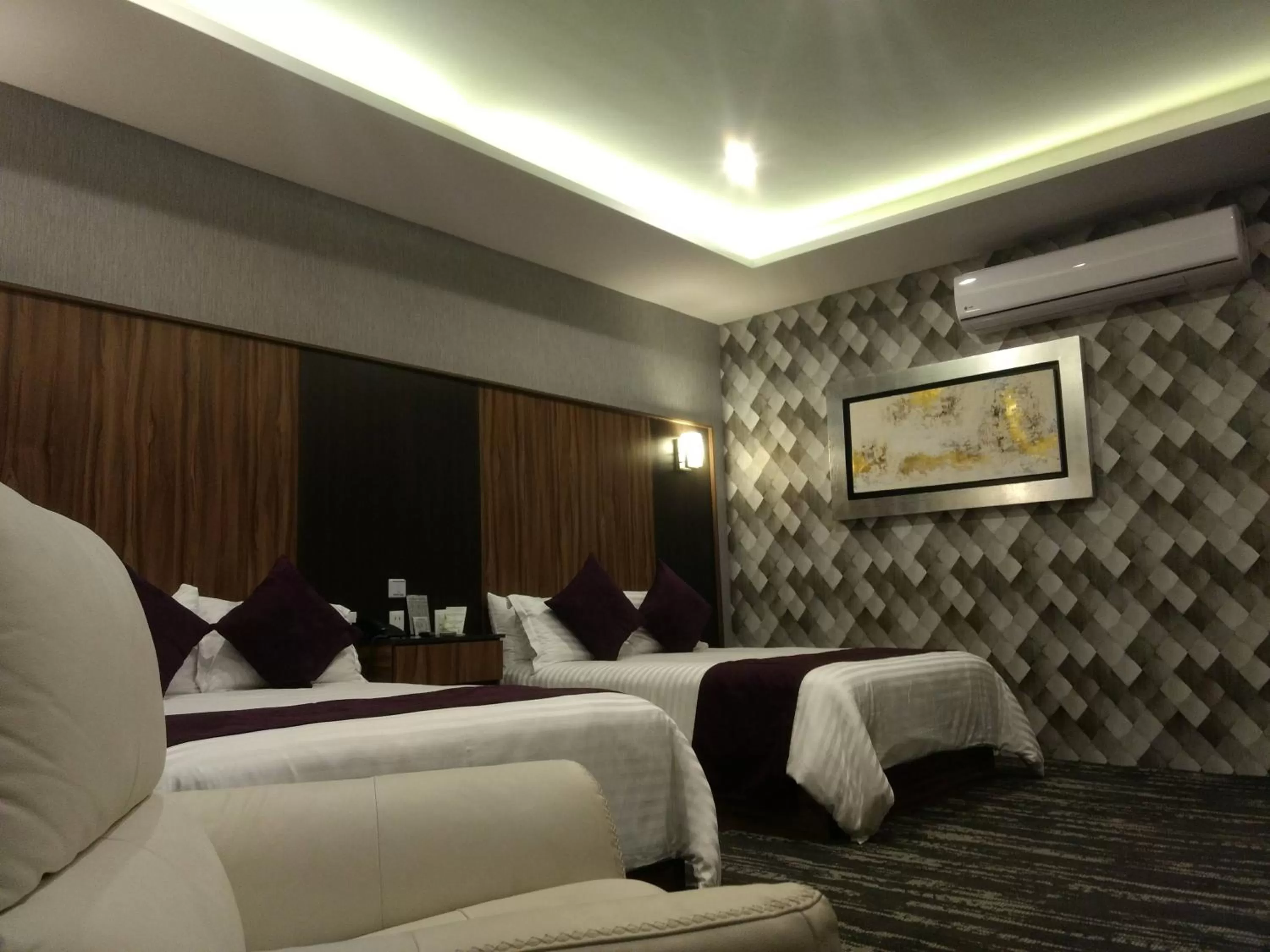 Photo of the whole room, Bed in Wyndham Garden Aguascalientes Hotel & Casino