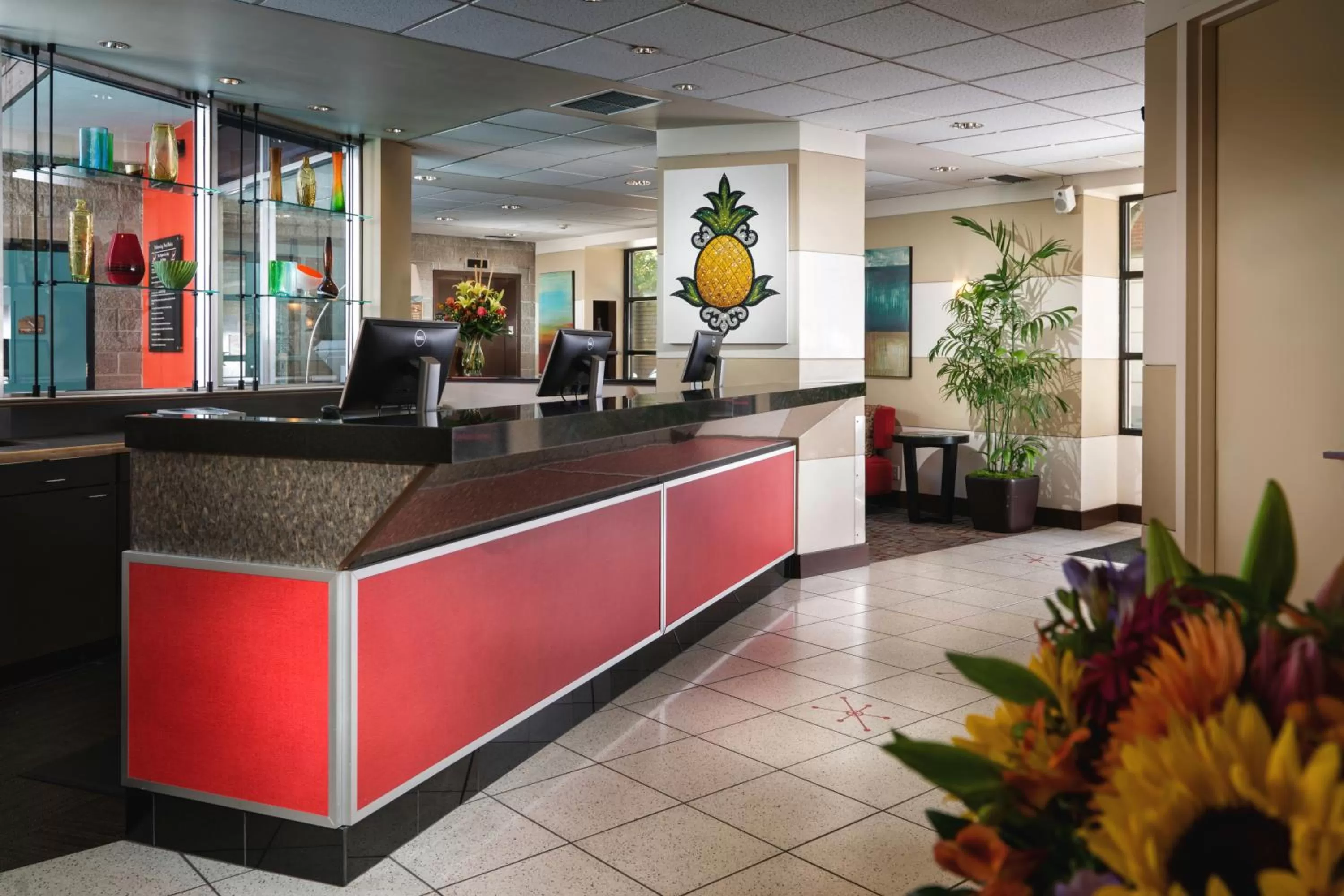 Lobby or reception in Staypineapple, University Inn, University District Seattle
