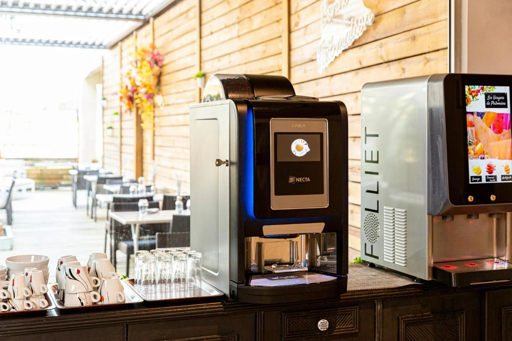 Restaurant/places to eat in Le Trèfle