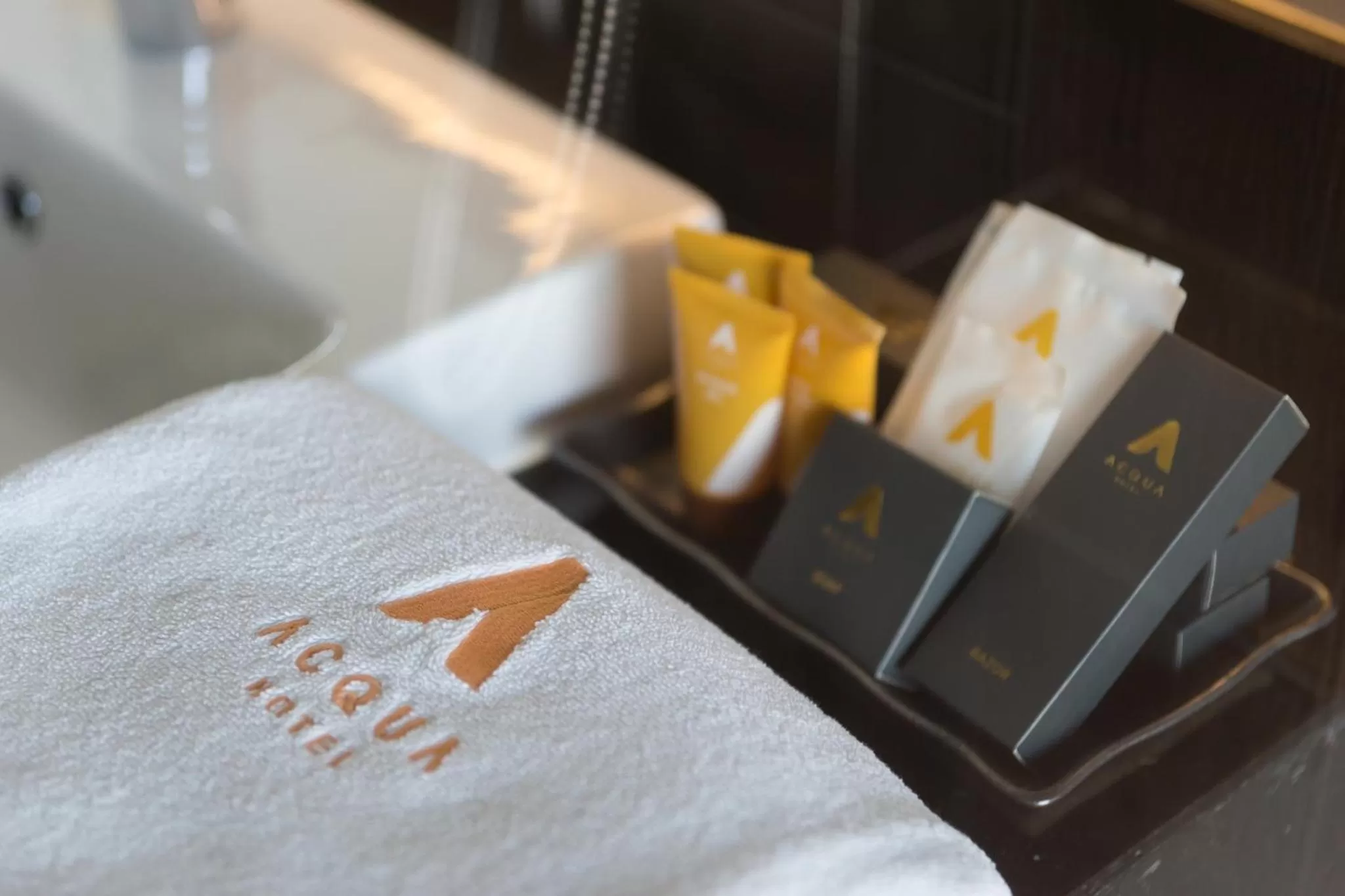 Property logo or sign in Acqua Hotel