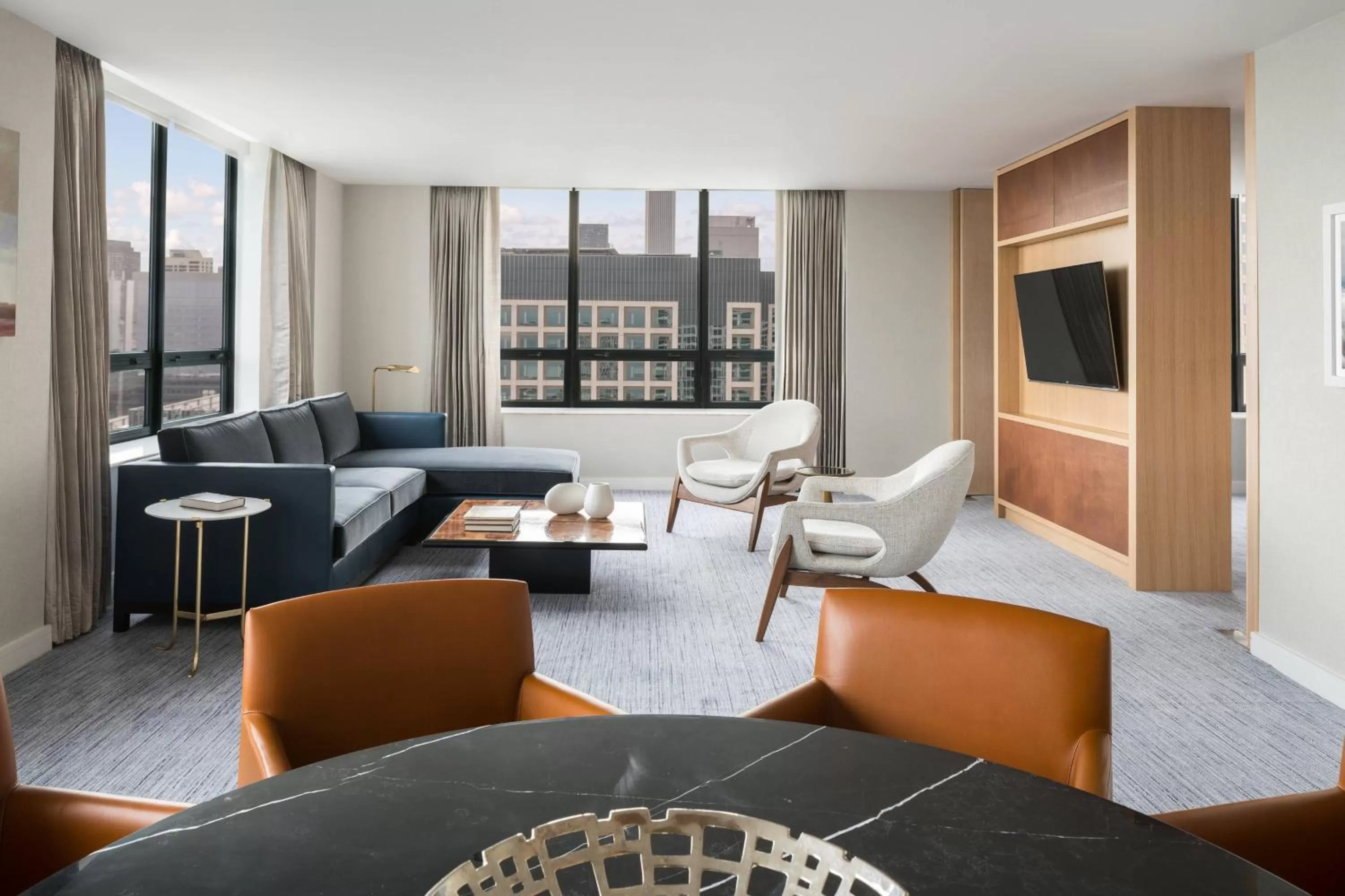 Living room in The Ritz-Carlton, Chicago