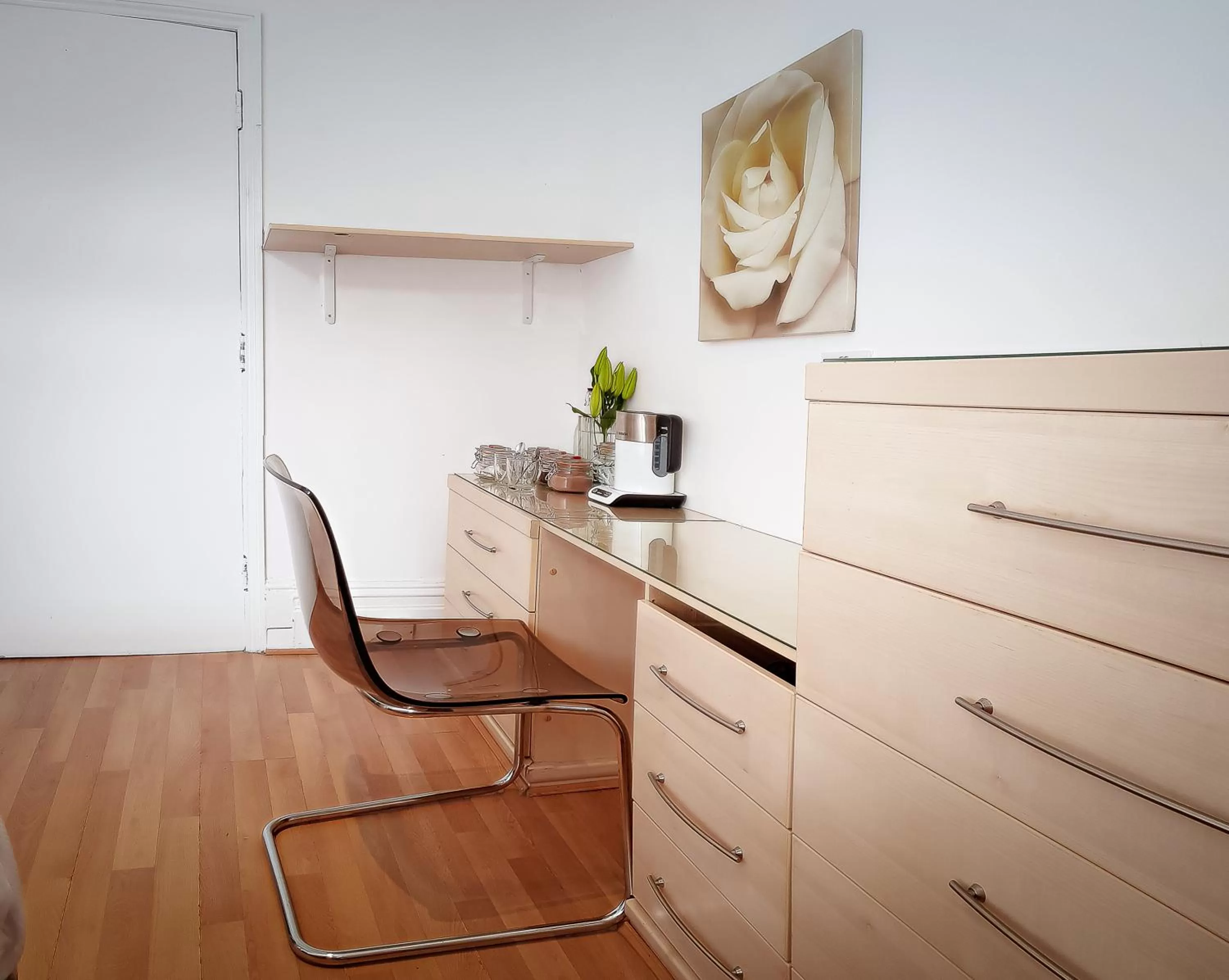 Coffee/tea facilities in OutRam 26