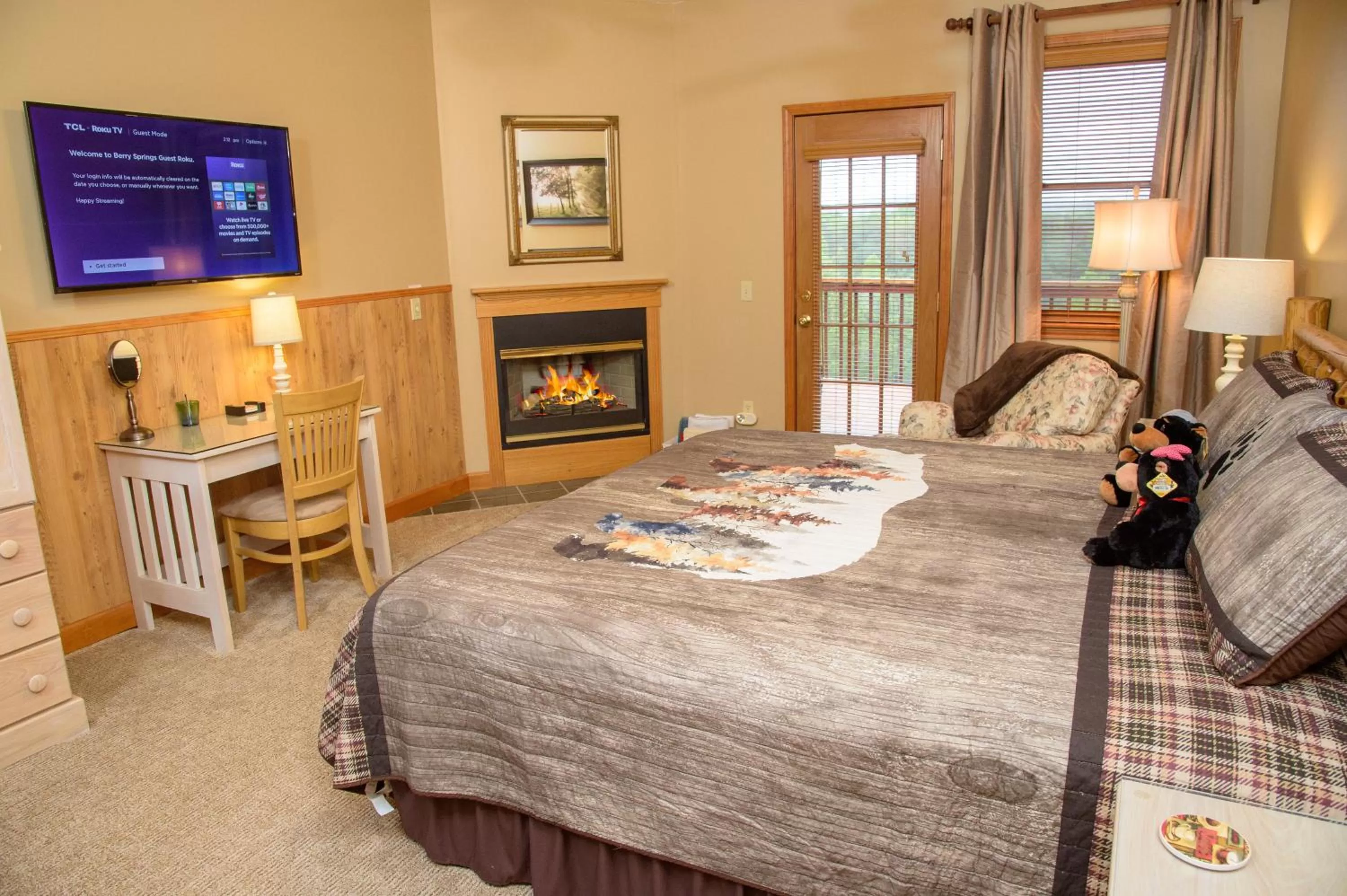 TV/Entertainment Center in Berry Springs Lodge