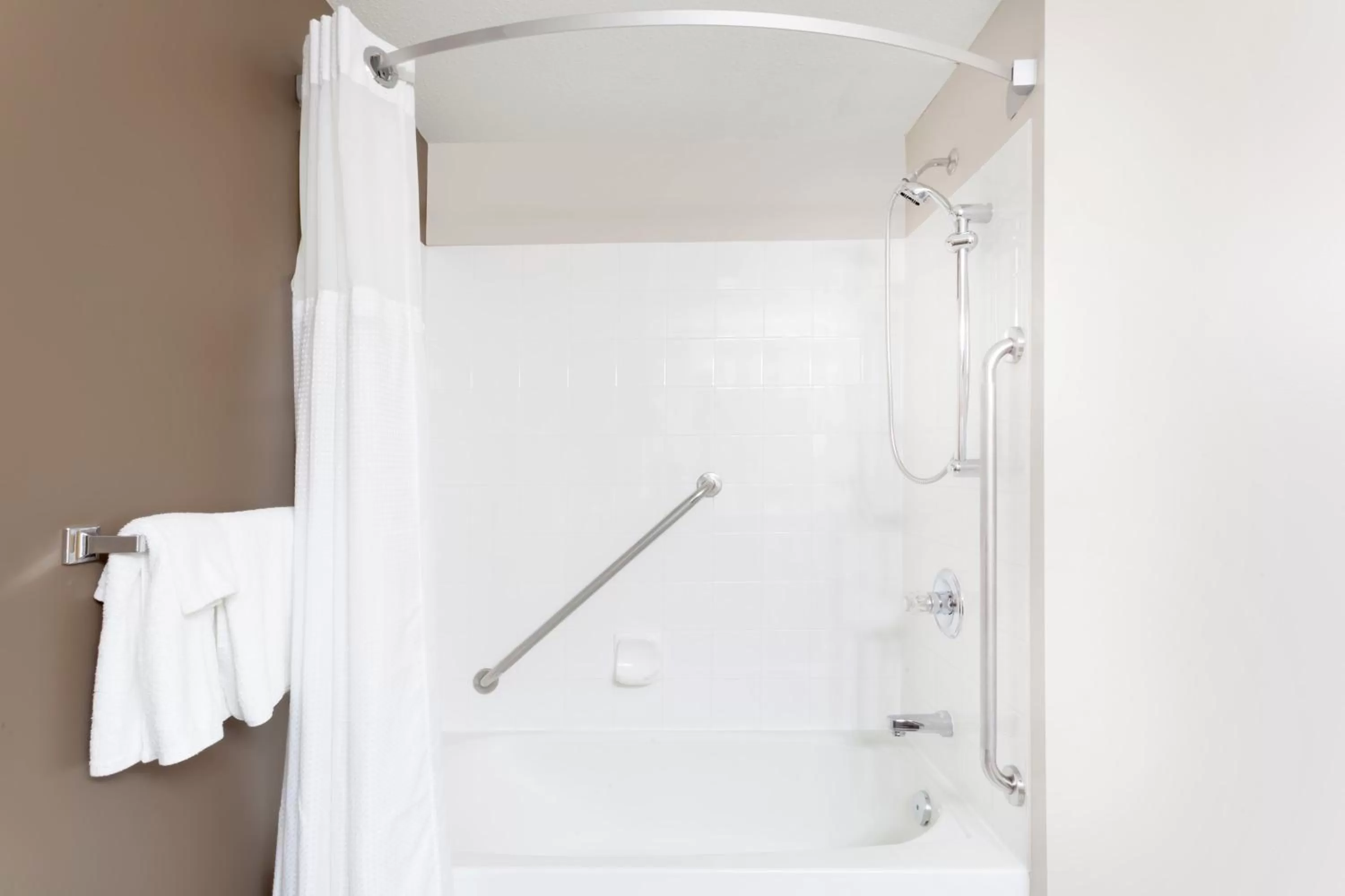 Shower in Super 8 by Wyndham Prince Albert