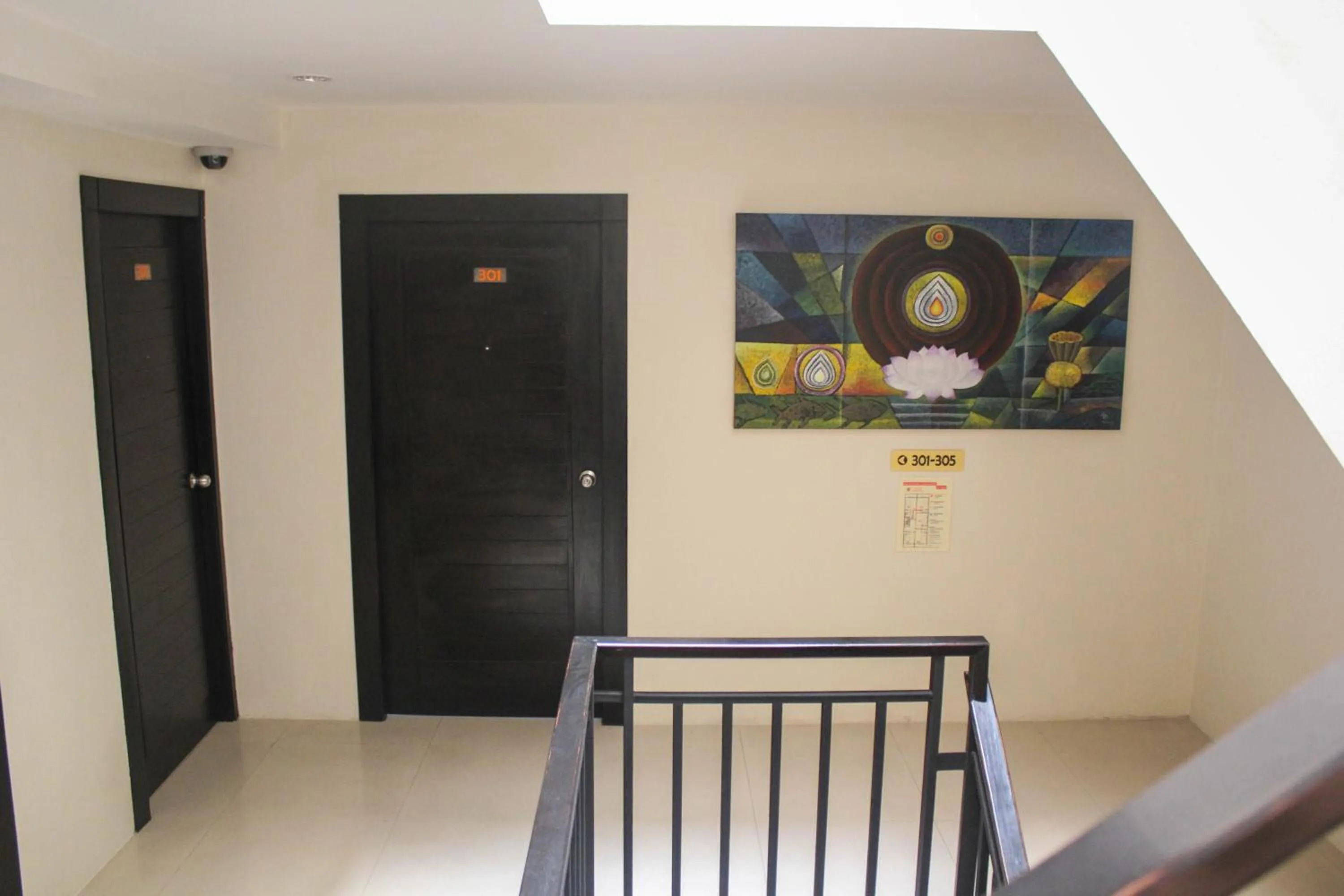 Property building in Lub Sbuy Hostel