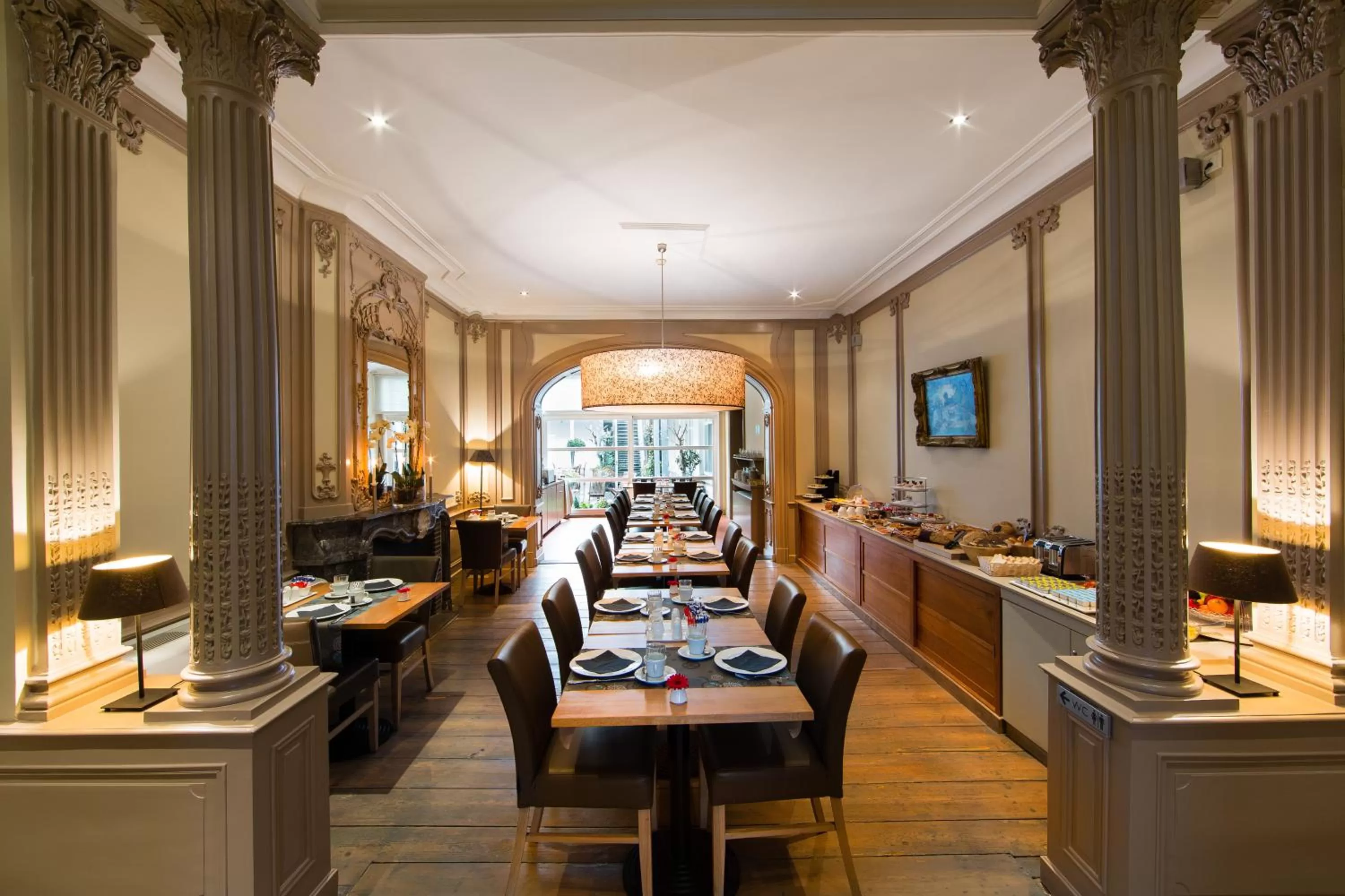 Restaurant/places to eat in Hotel de Flandre Ghent