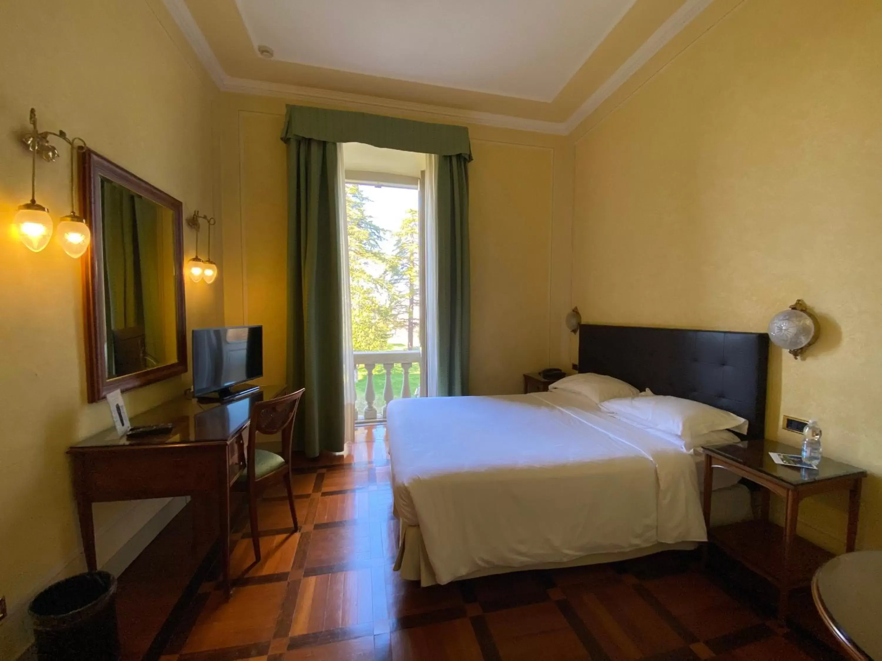 Standard Double Room in Hotel Villa La Bollina Standard Double Room in Hotel Villa La Bollina