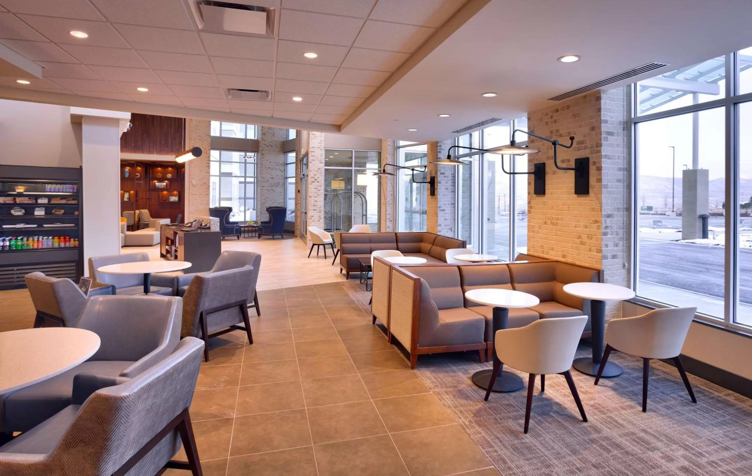 Restaurant/places to eat in Hyatt Place Salt Lake City/Lehi