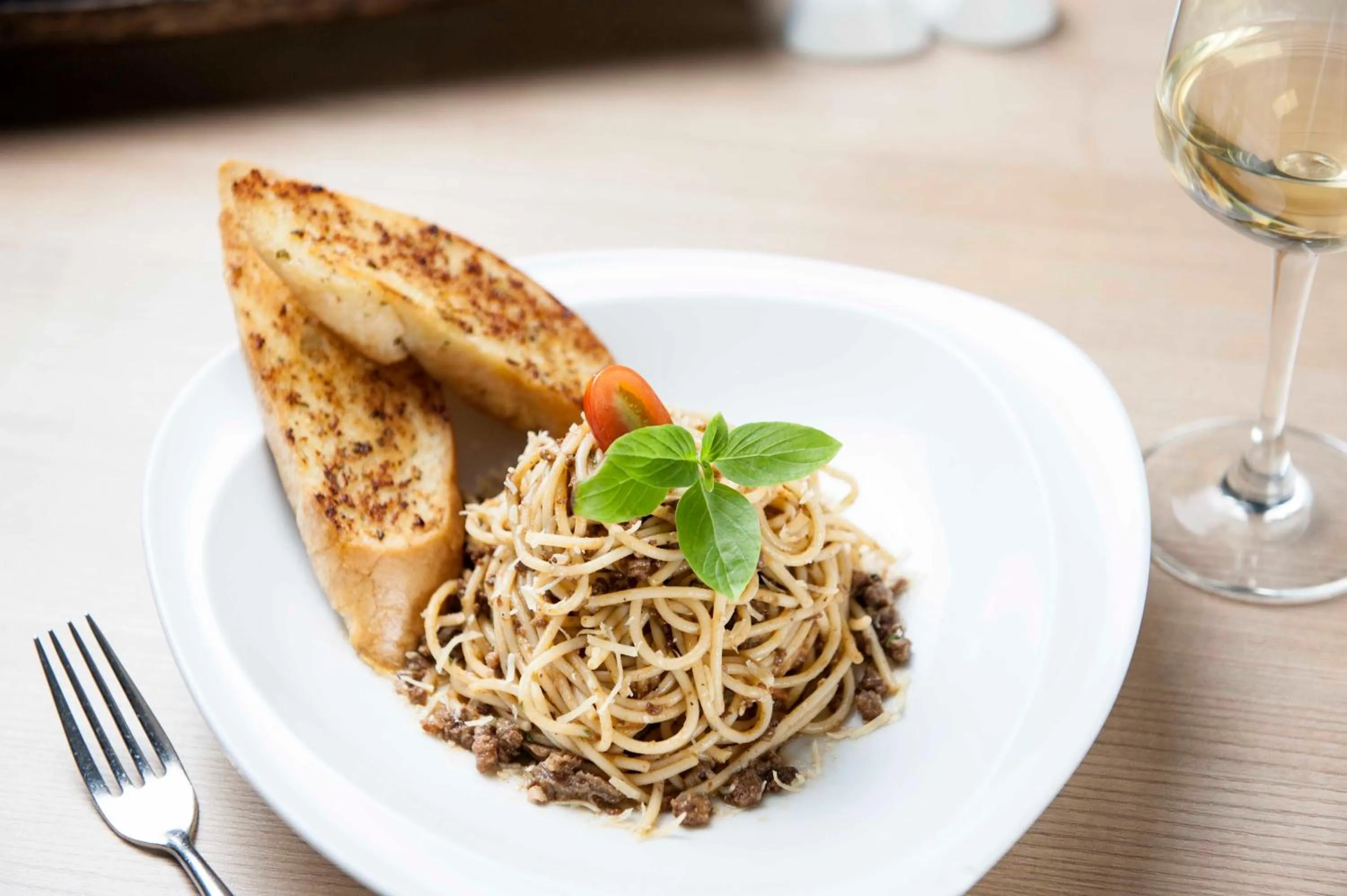 Food and drinks in The Now Hotel - SHA Extra Plus