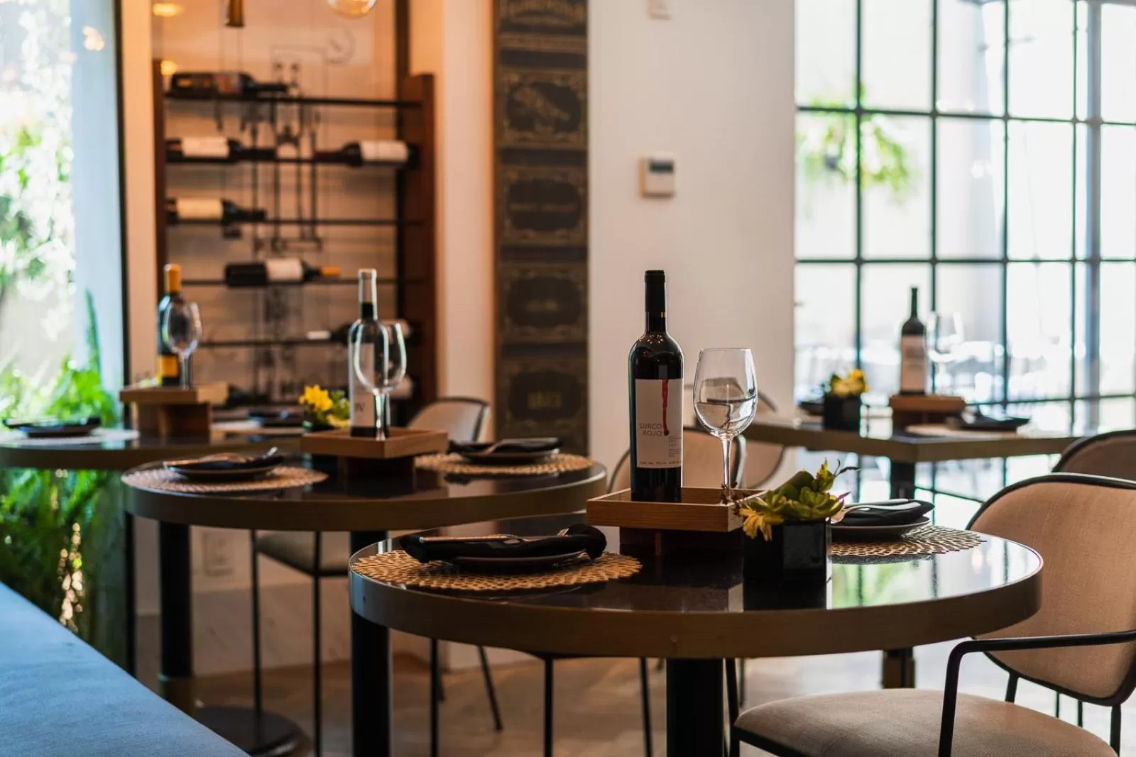 Restaurant/places to eat in The Wild Oscar