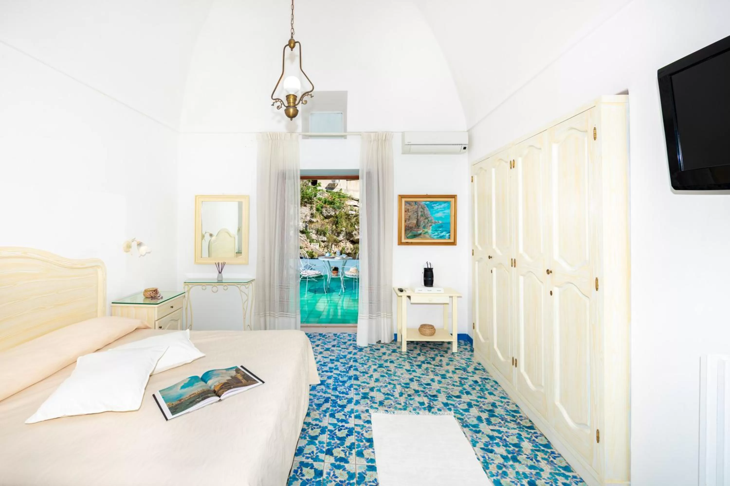 Photo of the whole room, Bed in Casa Guadagno