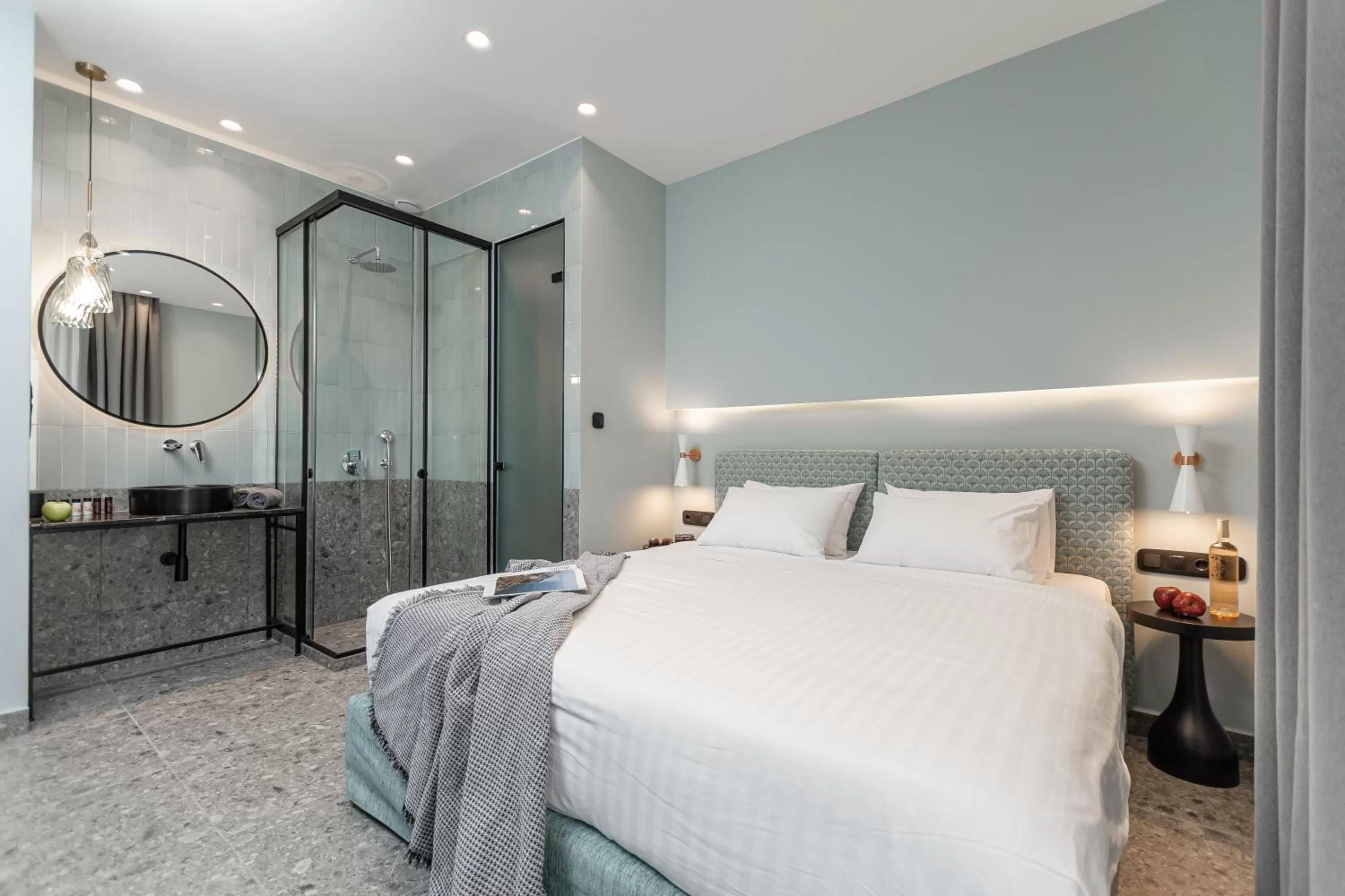 Photo of the whole room, Bed in Argo Boutique Hotel