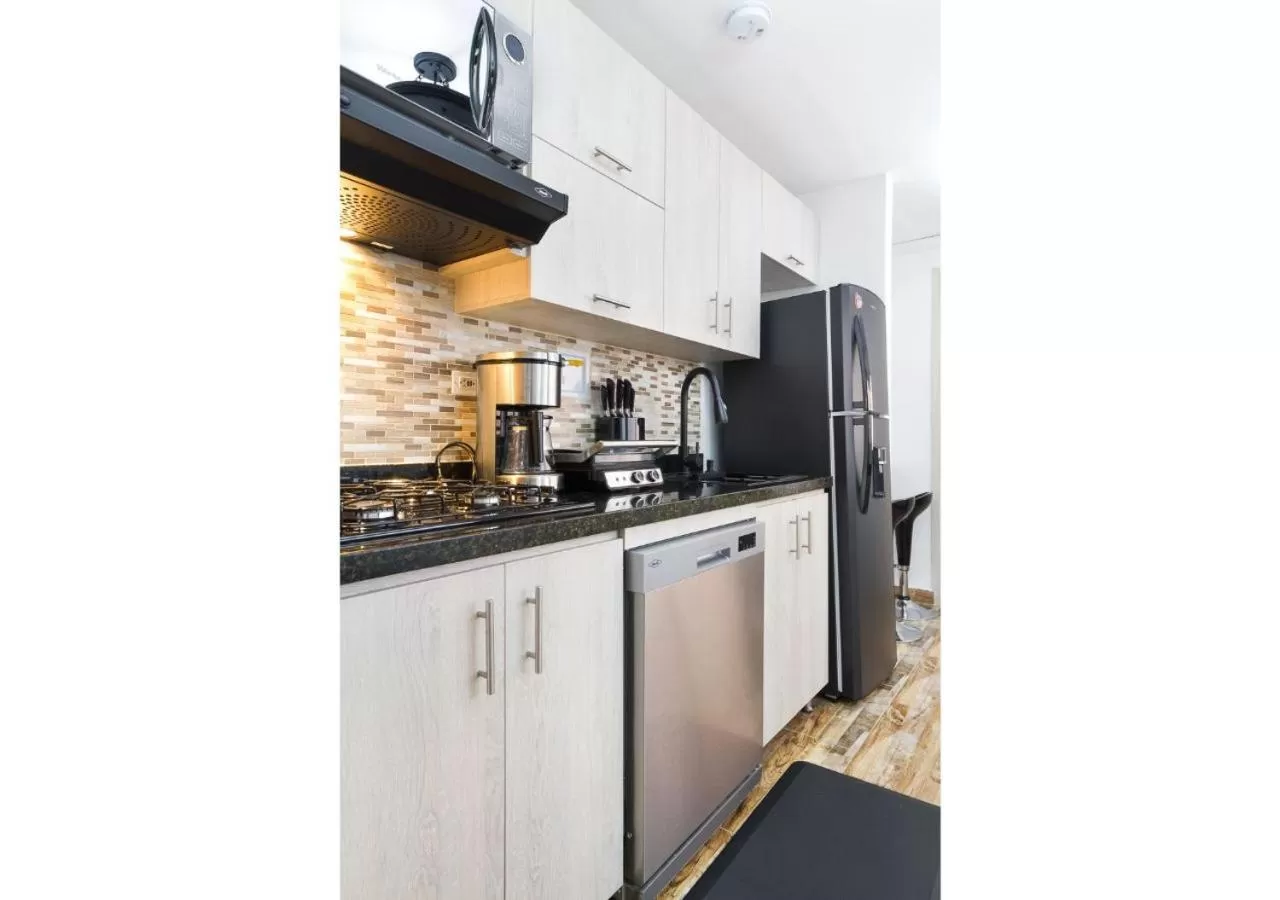 Kitchen or kitchenette in Miracle