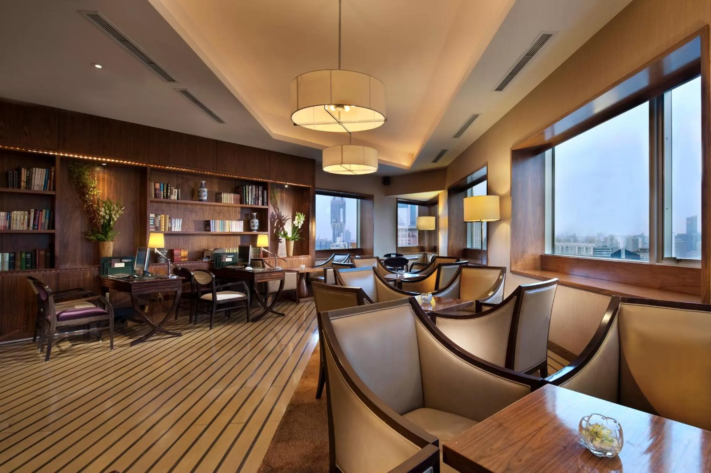 Lounge or bar in Radisson Collection Hyland Shanghai