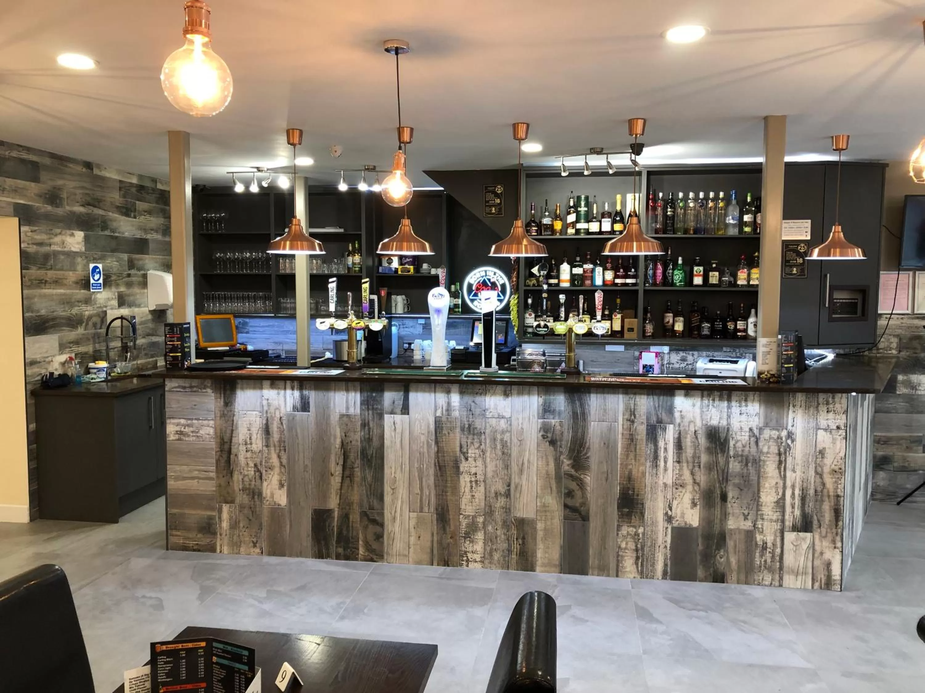 Lounge or bar in Halfway Hotel