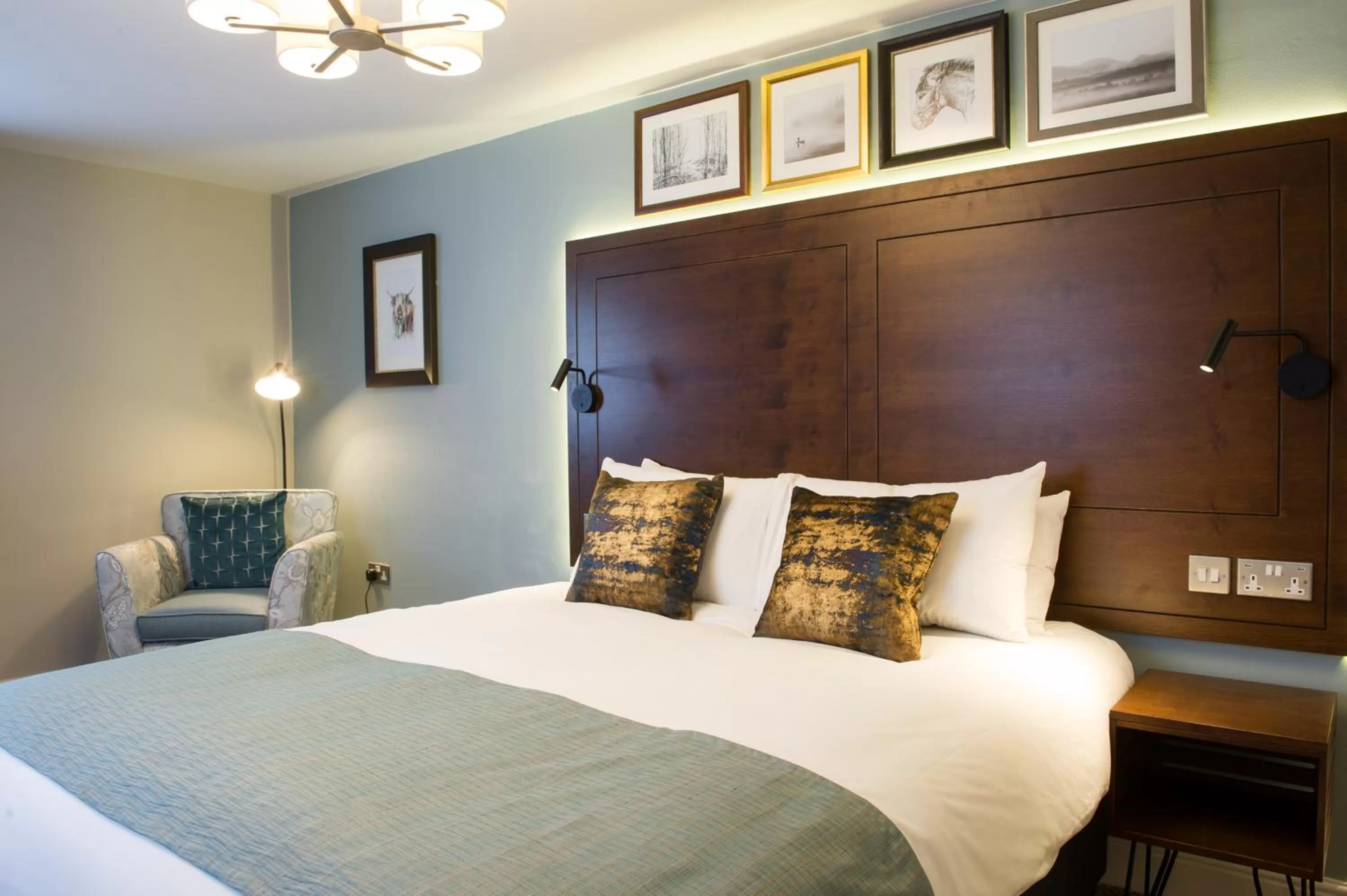 Bed in Balloch House by Innkeeper's Collection