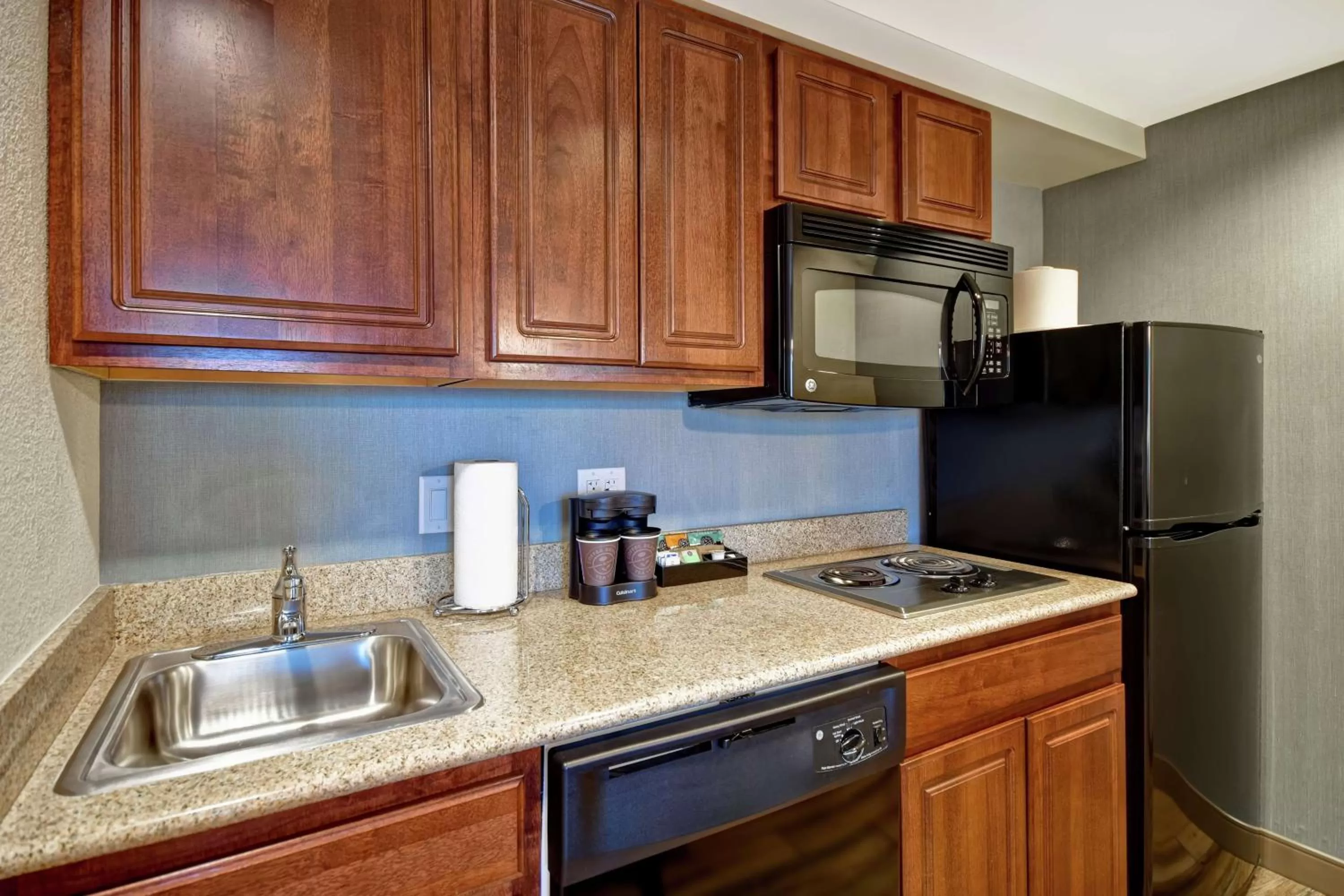 Kitchen or kitchenette in Homewood Suites by Hilton Dover