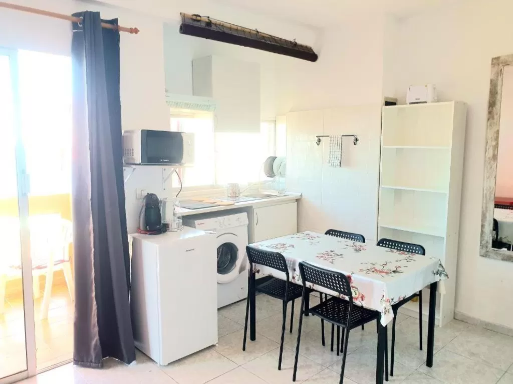 Kitchen or kitchenette, Kitchen/Kitchenette in Alfa Omega (VALLE-LUZ)