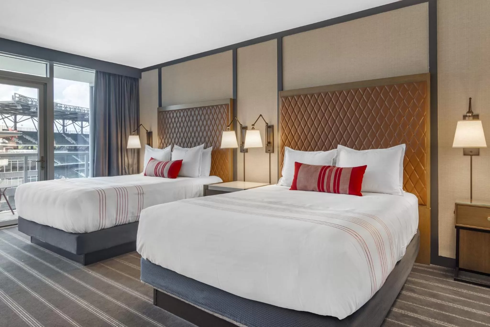 Photo of the whole room, Bed in Omni Hotel at the Battery Atlanta