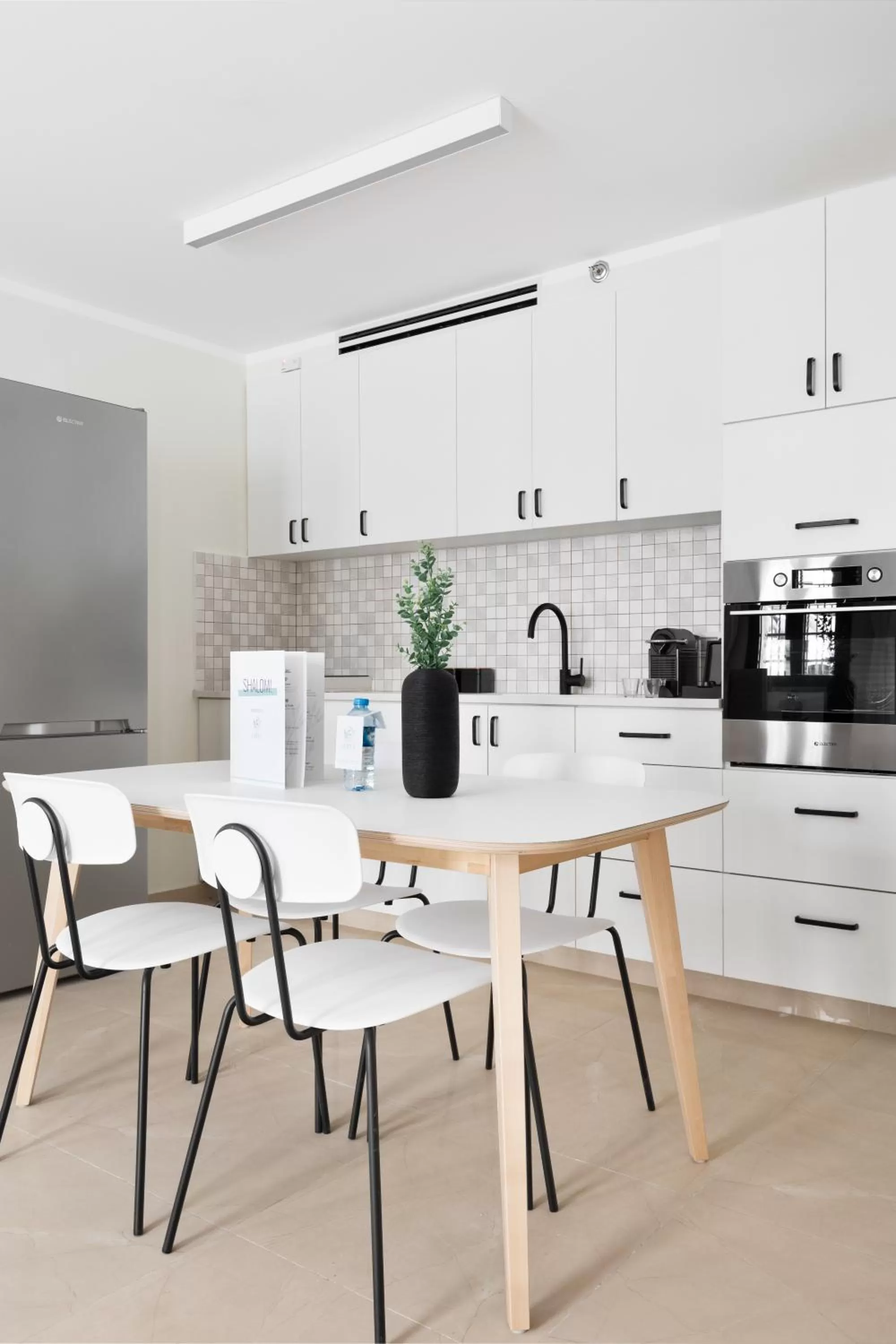 Coffee/tea facilities in Mate ALMA - By HOMY