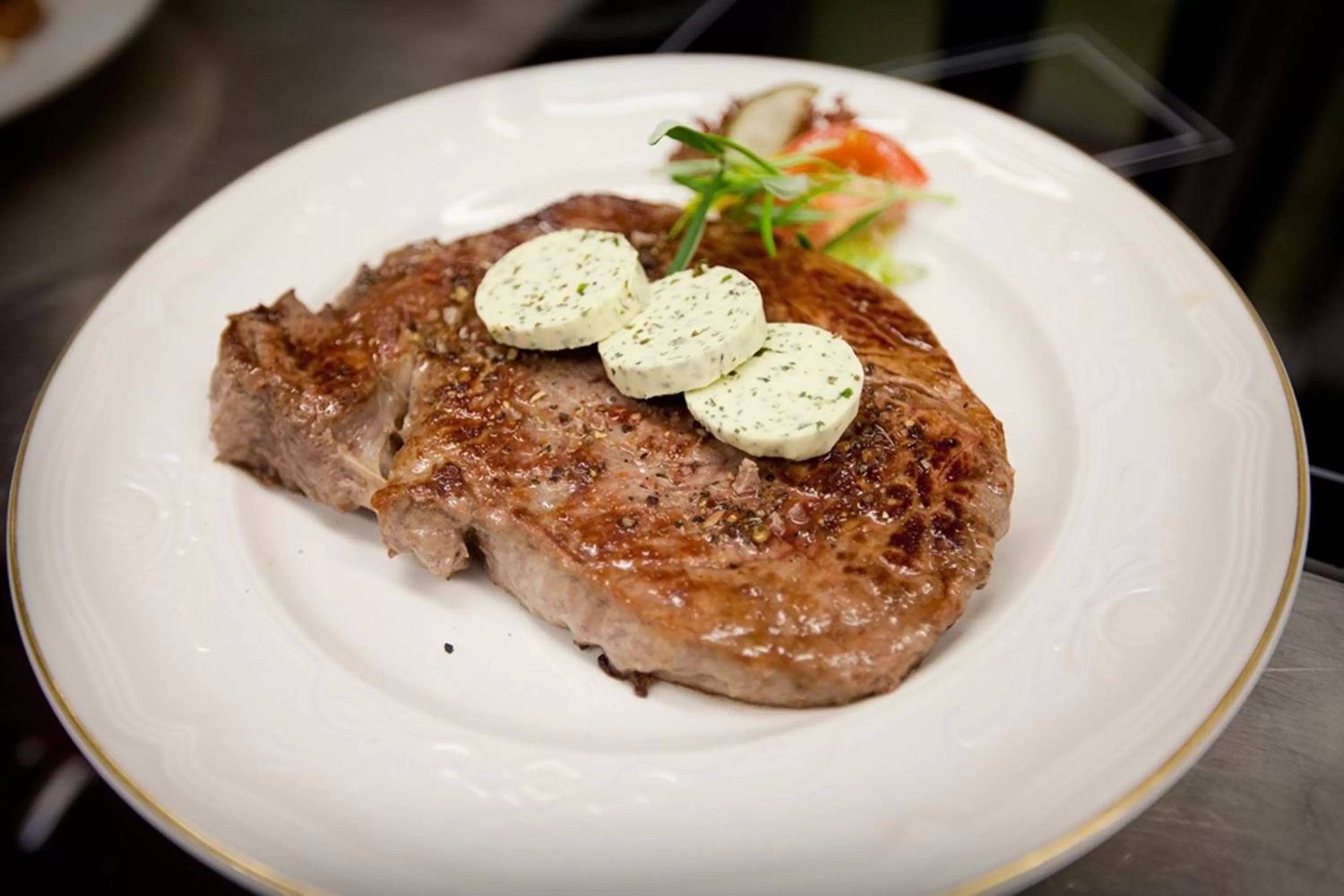 Food and drinks in Hotel Schäfflerwirt