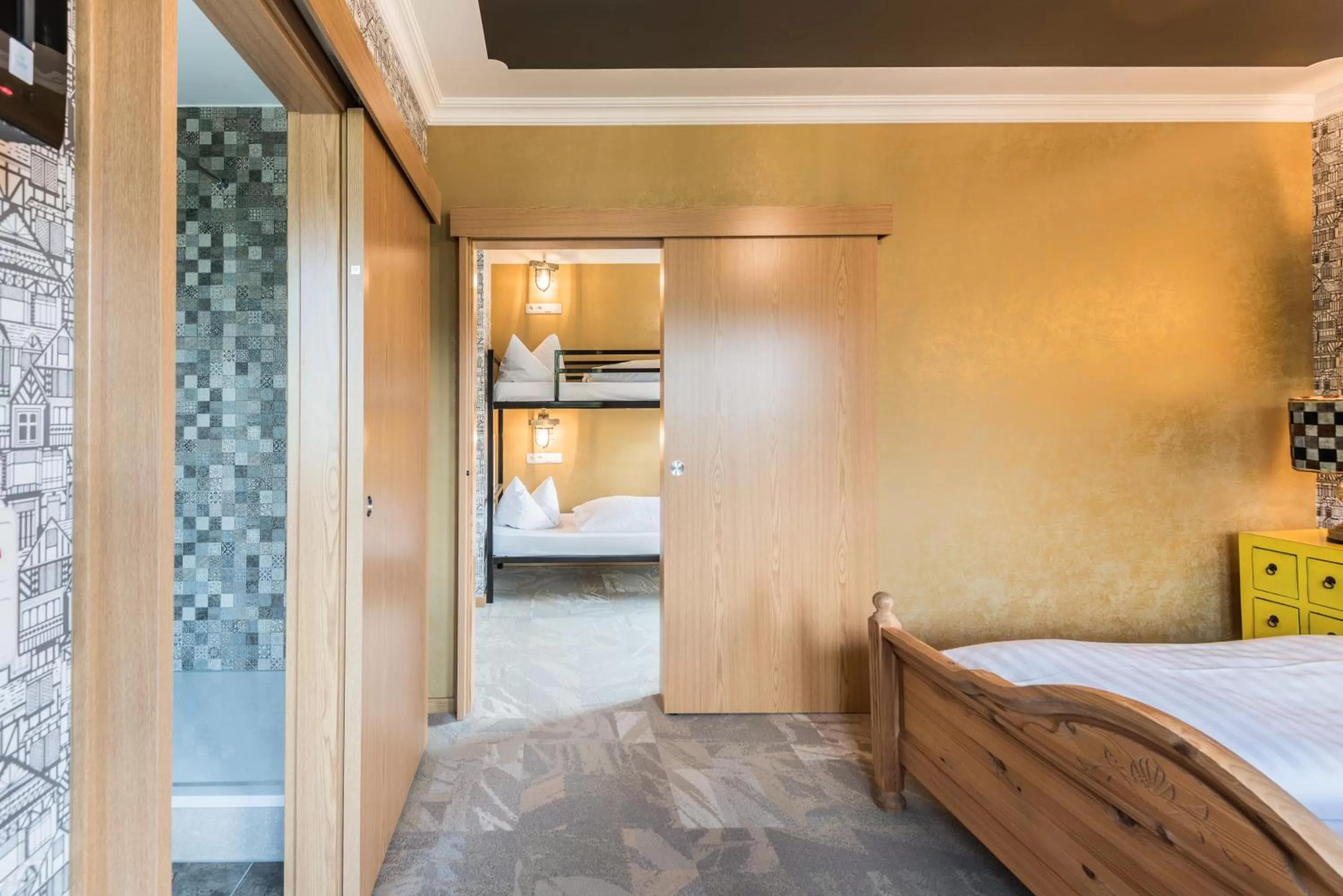 bunk bed, Bed in Engel Hotel Grill Bar